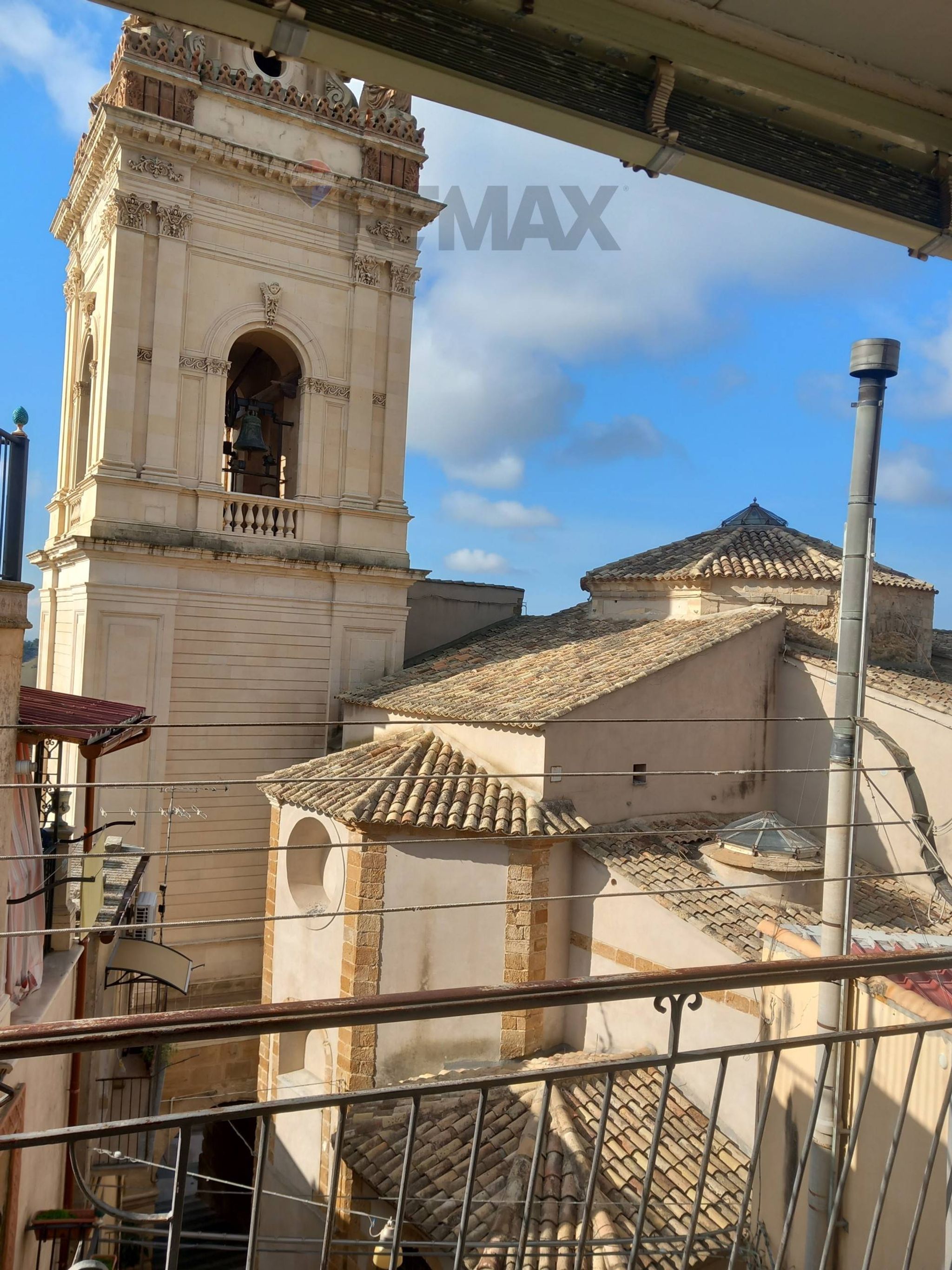 Immobile a Caltagirone