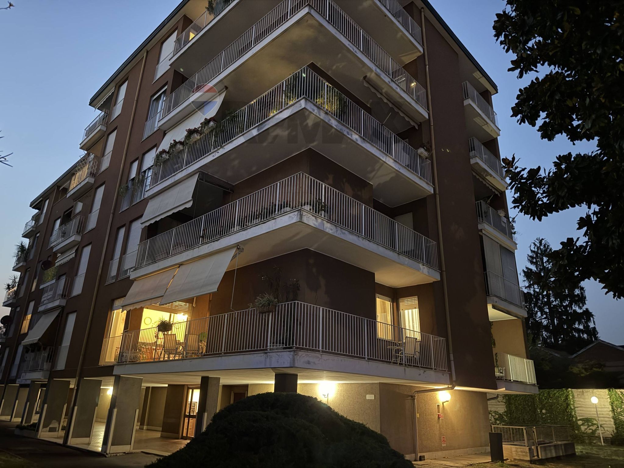 Edificio all'aperto