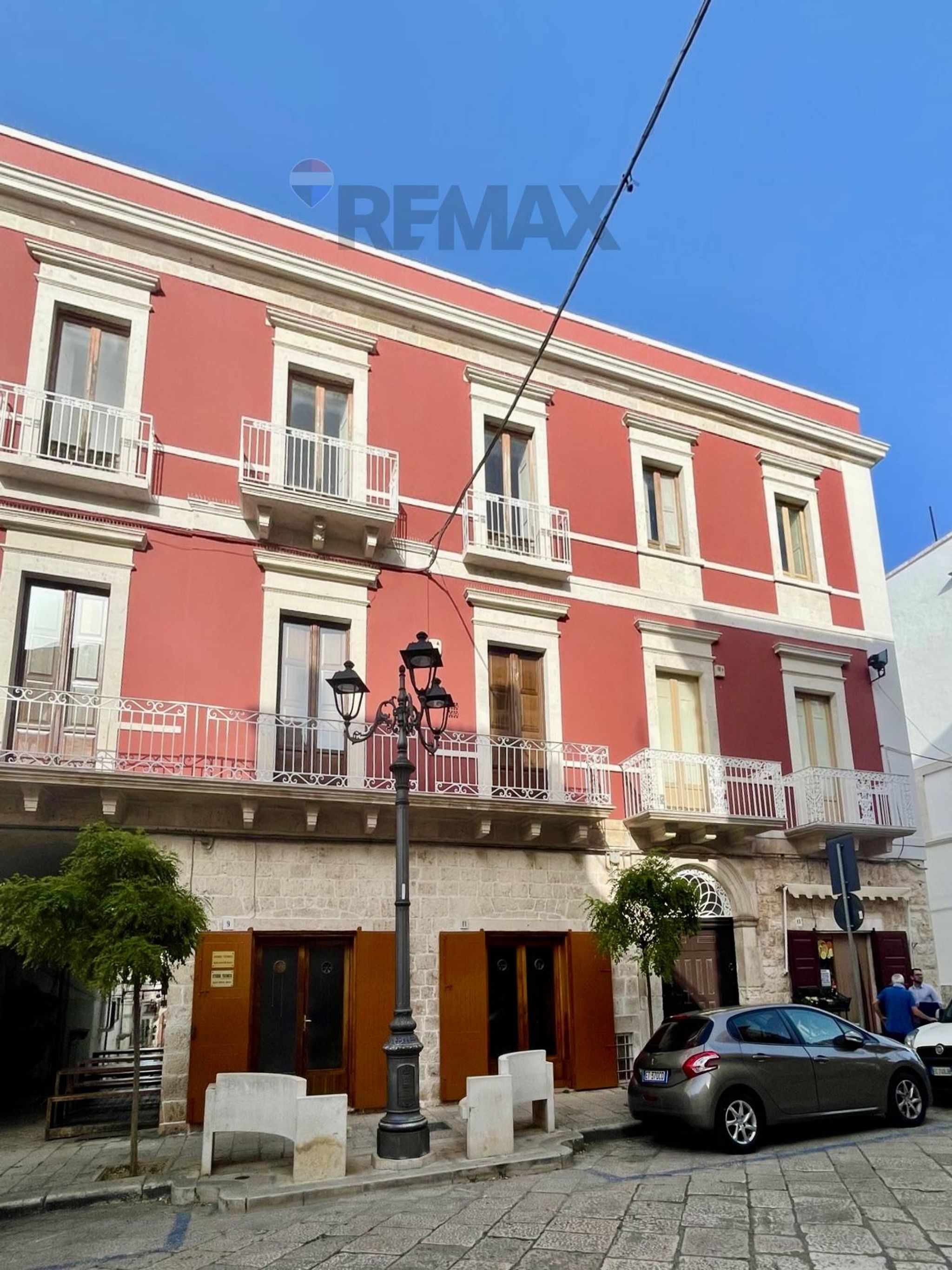 Edificio all'aperto