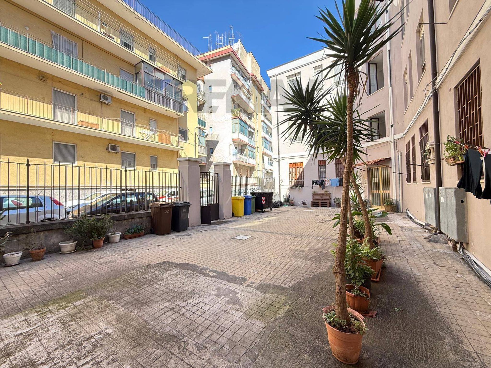 Edificio all'aperto
