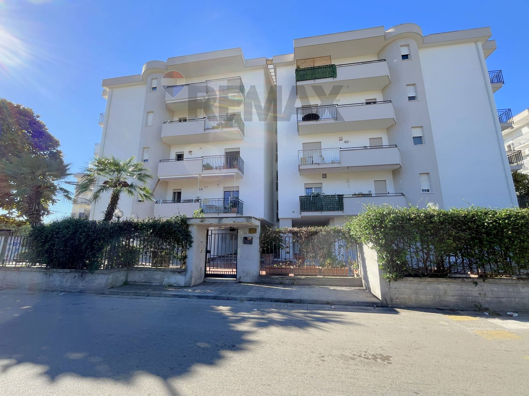 Property in Curti