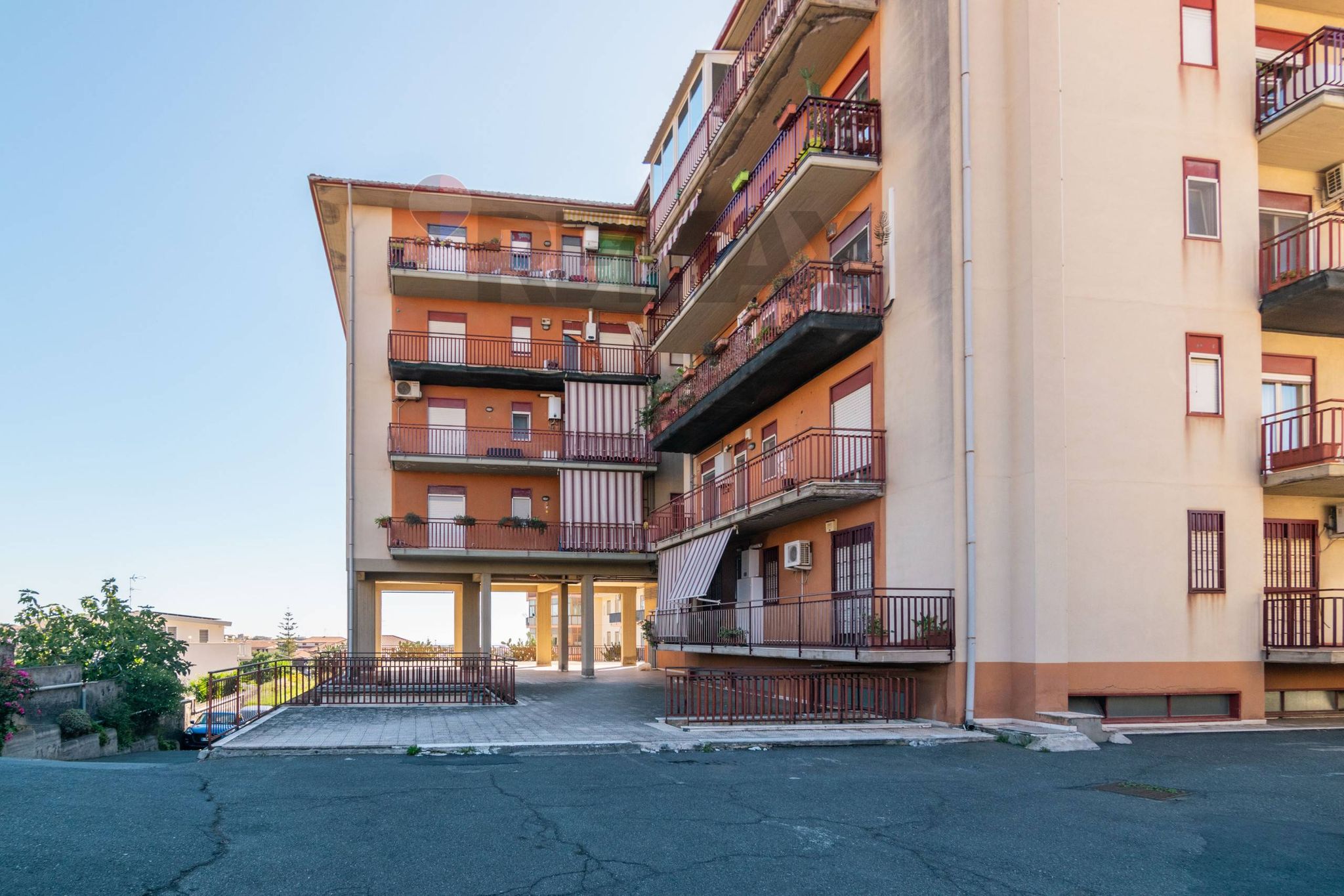 Edificio all'aperto