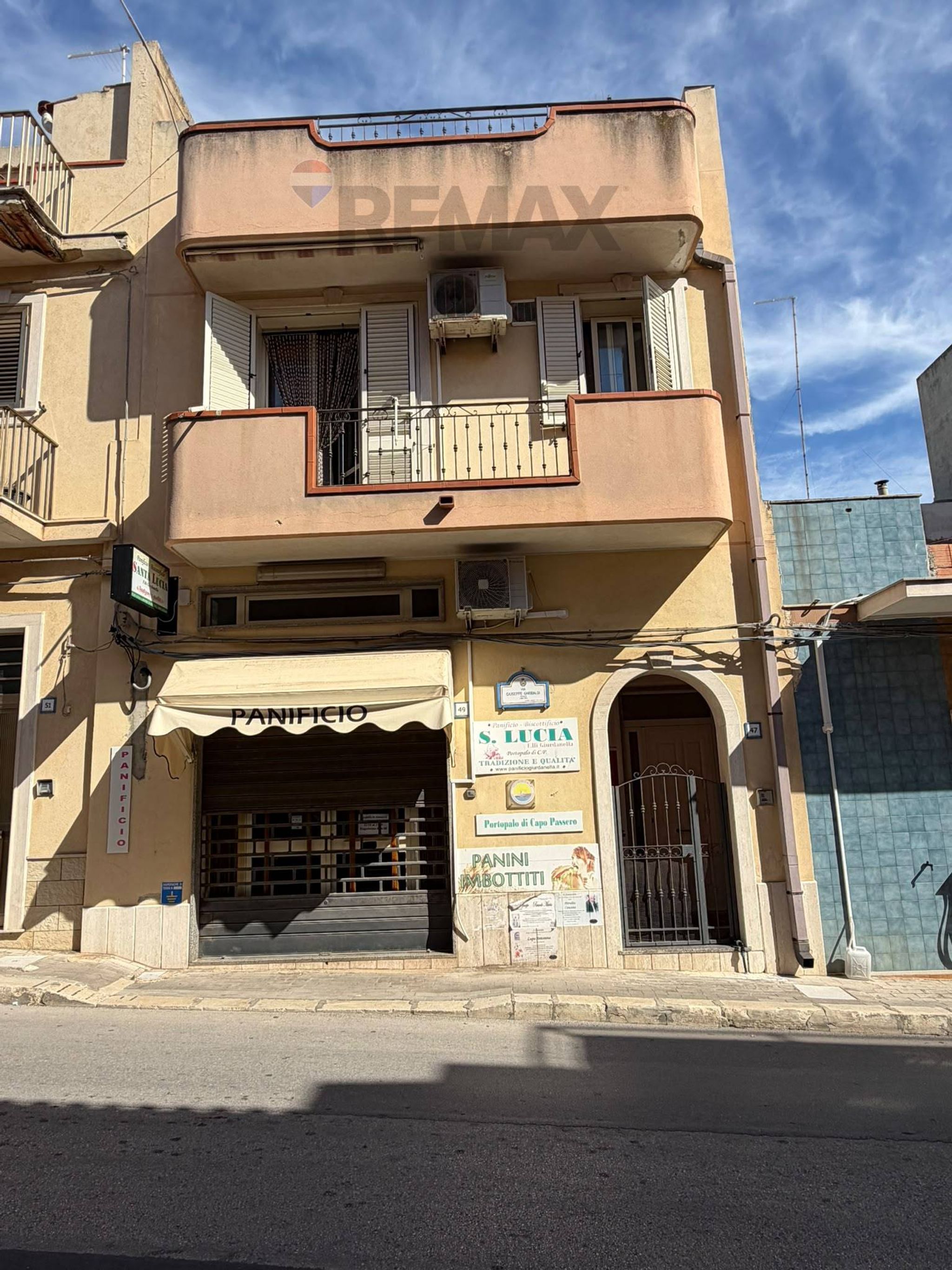 Edificio all'aperto
