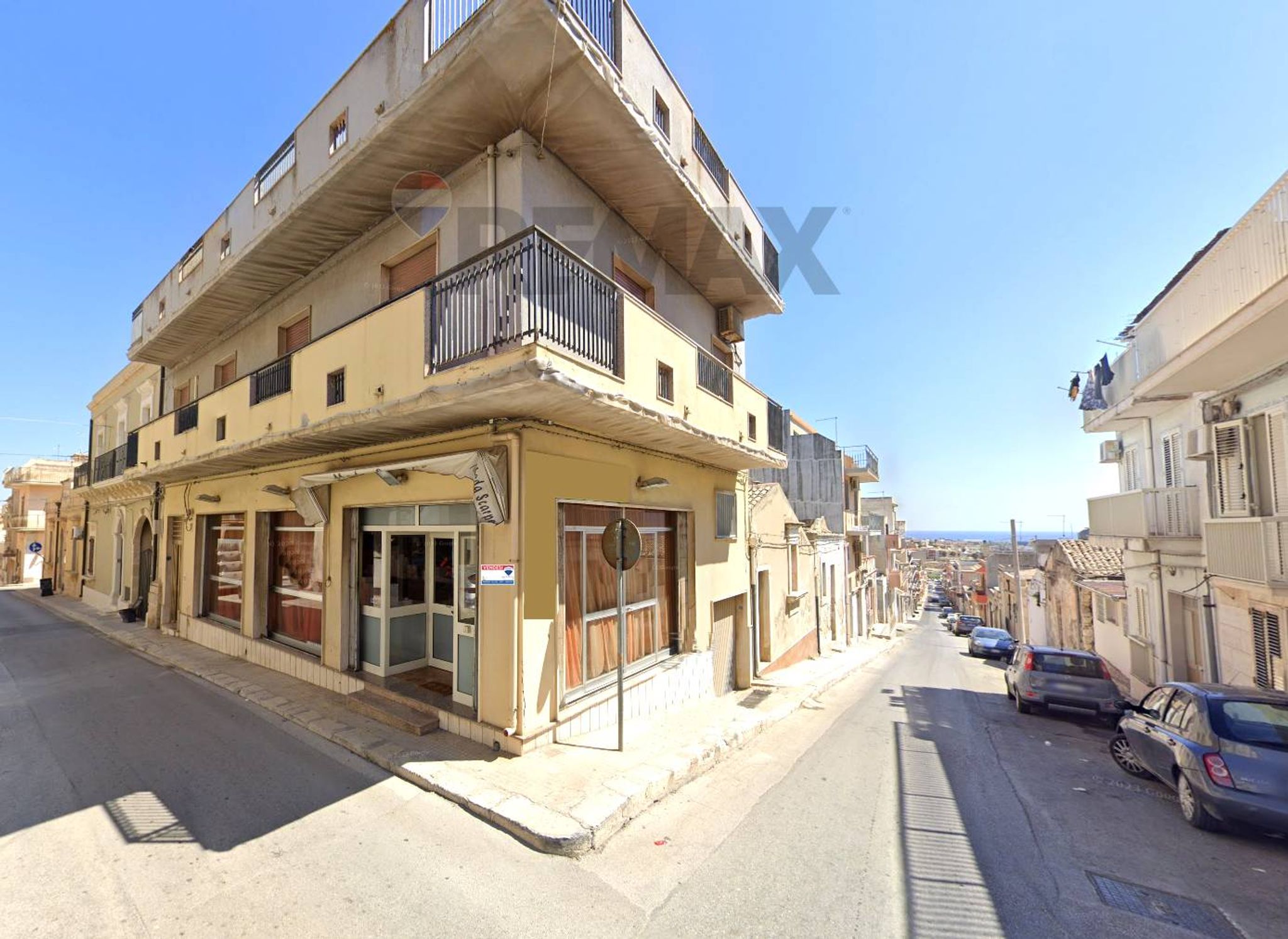 Edificio all'aperto