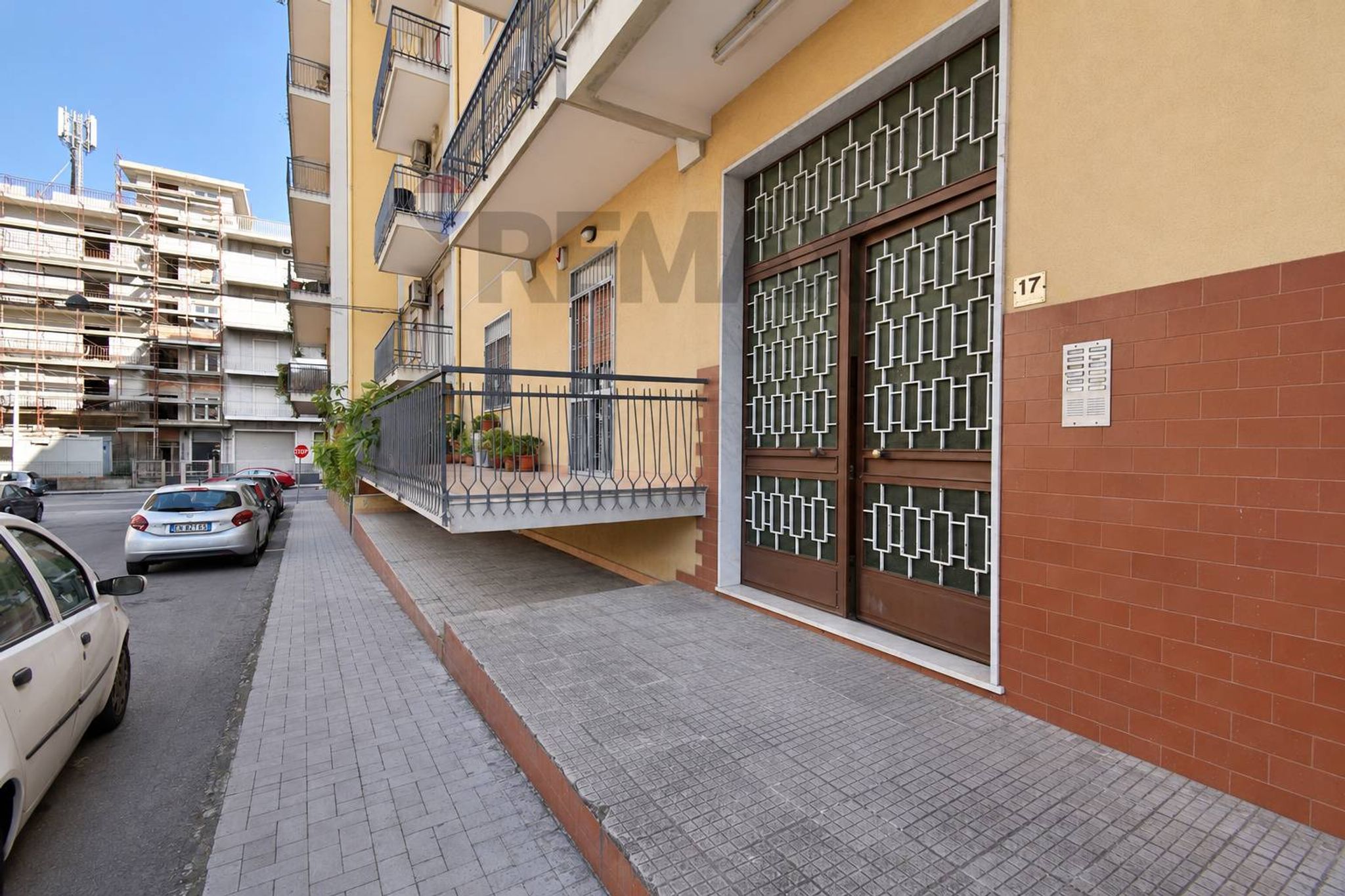 Edificio all'aperto