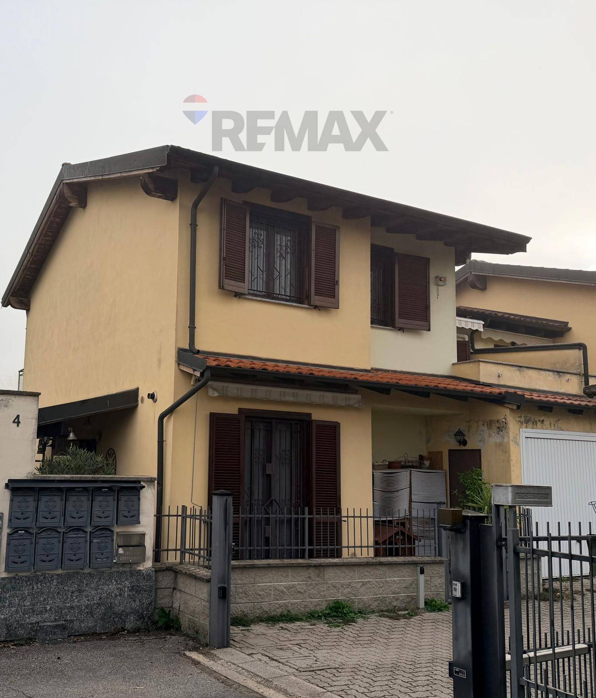 Property in Landriano