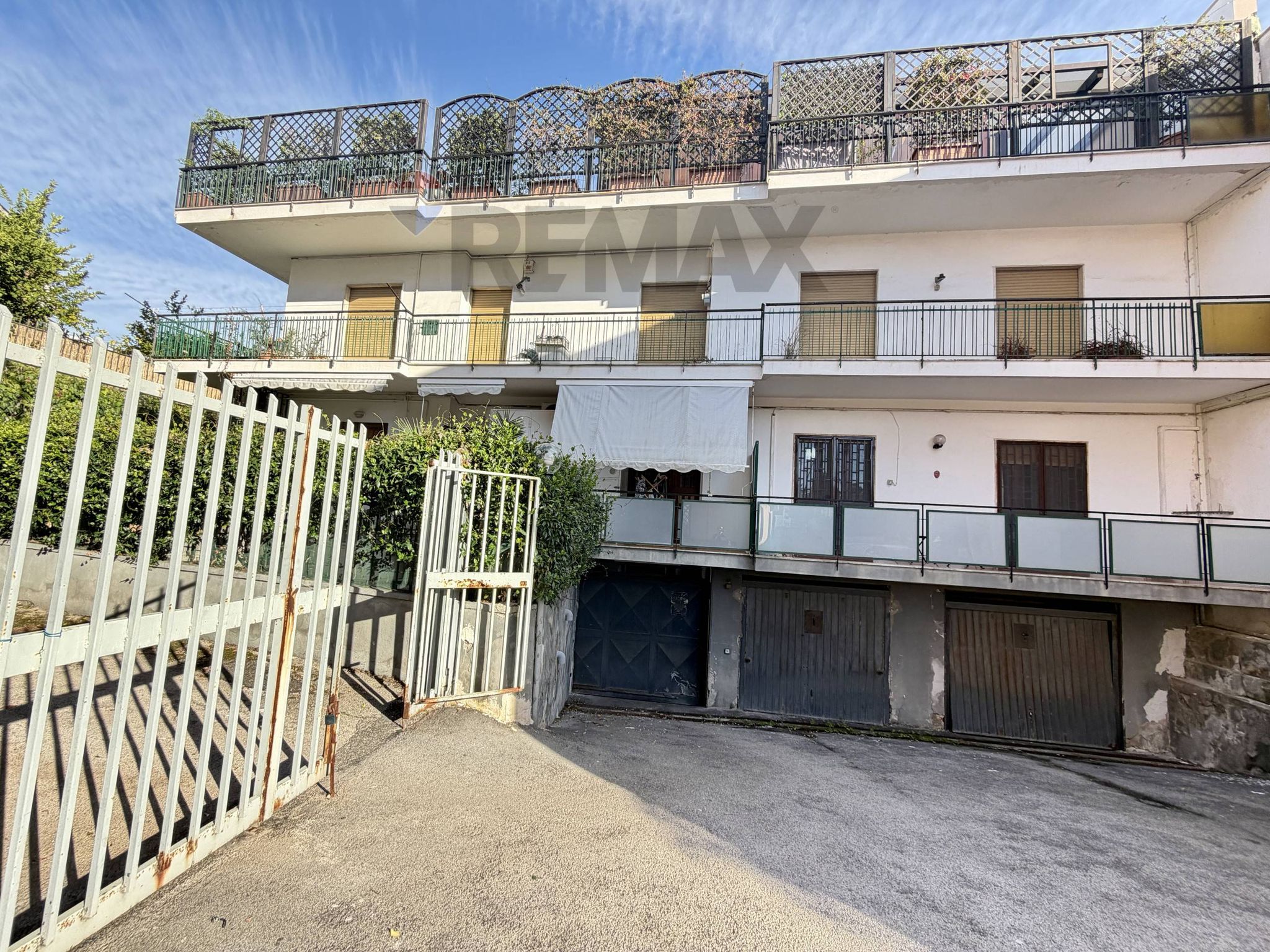 Immobile a Pozzuoli