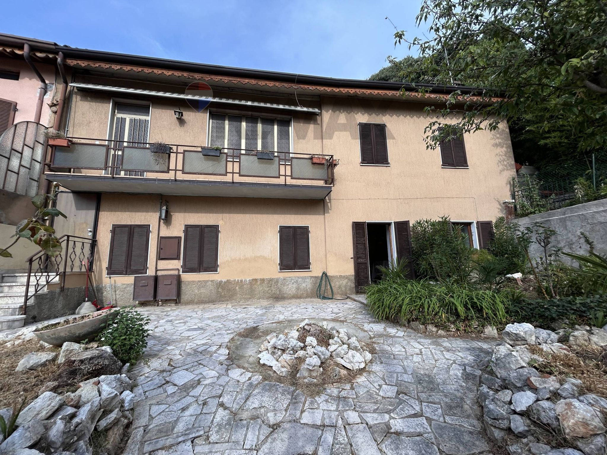 Casa all'aperto