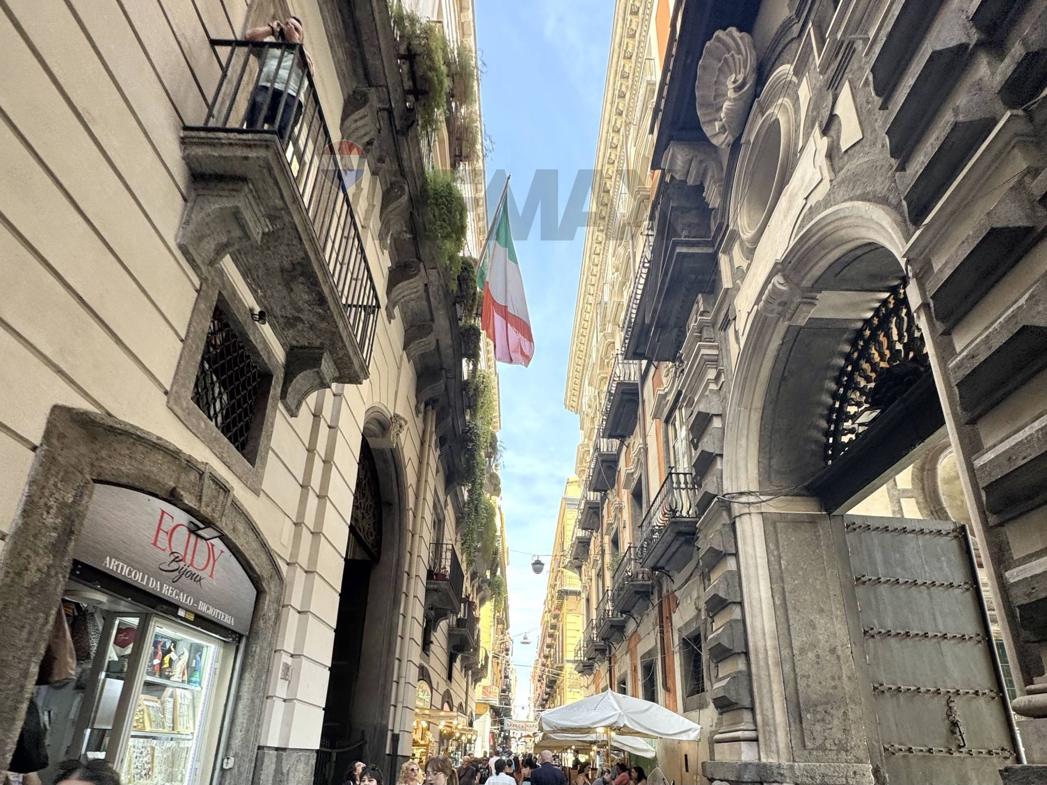 Edificio all'aperto