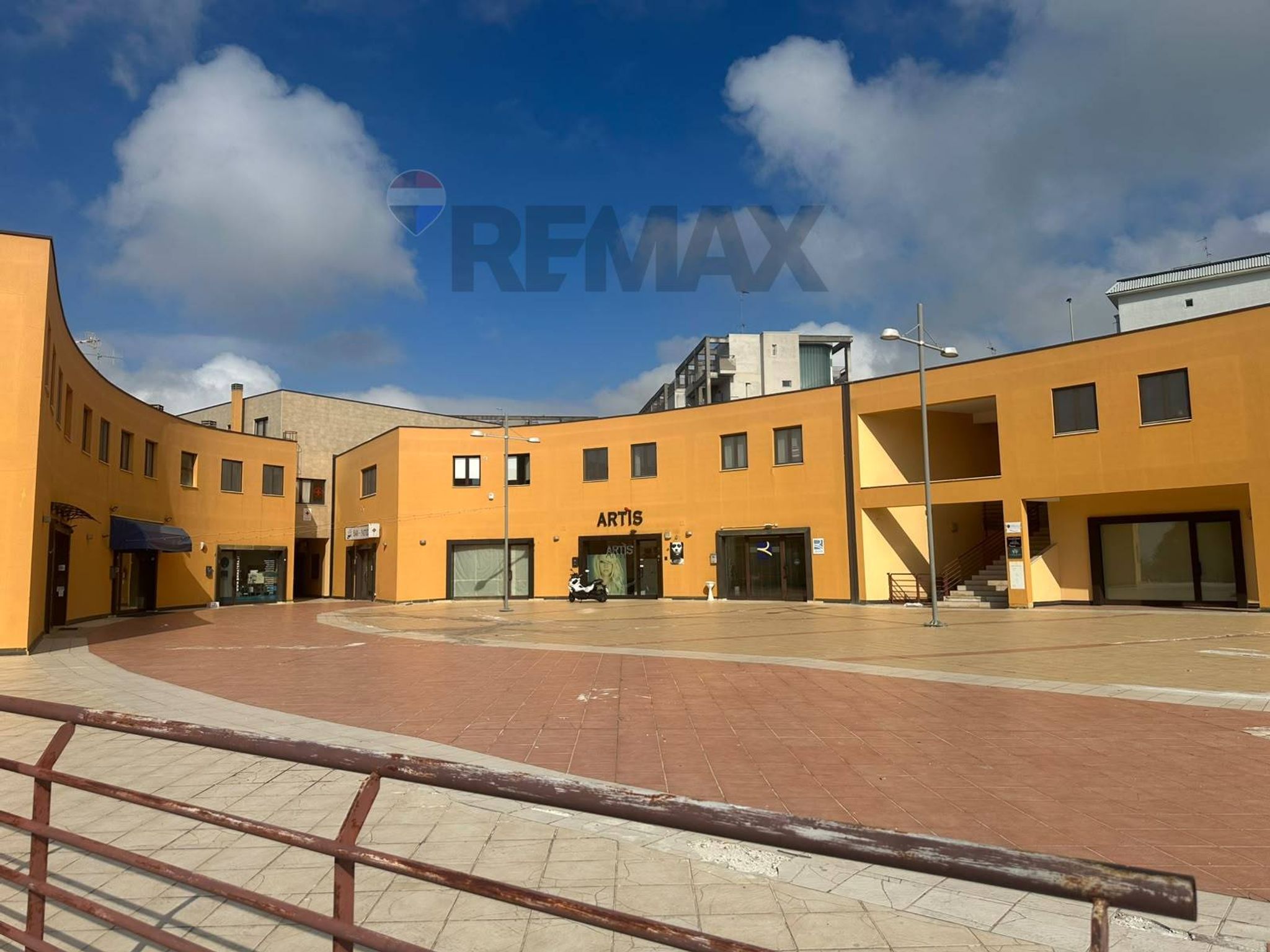 Edificio all'aperto