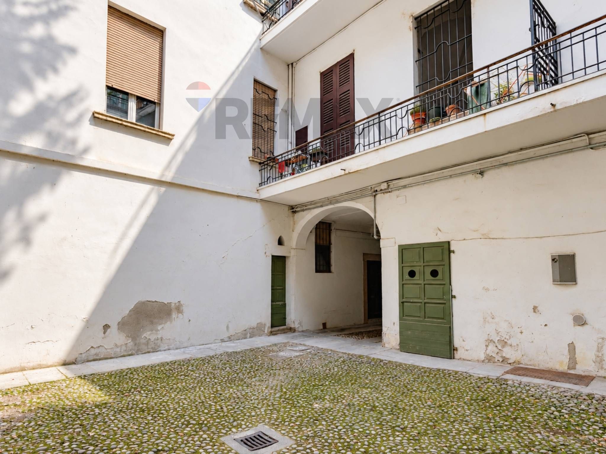 Edificio all'aperto