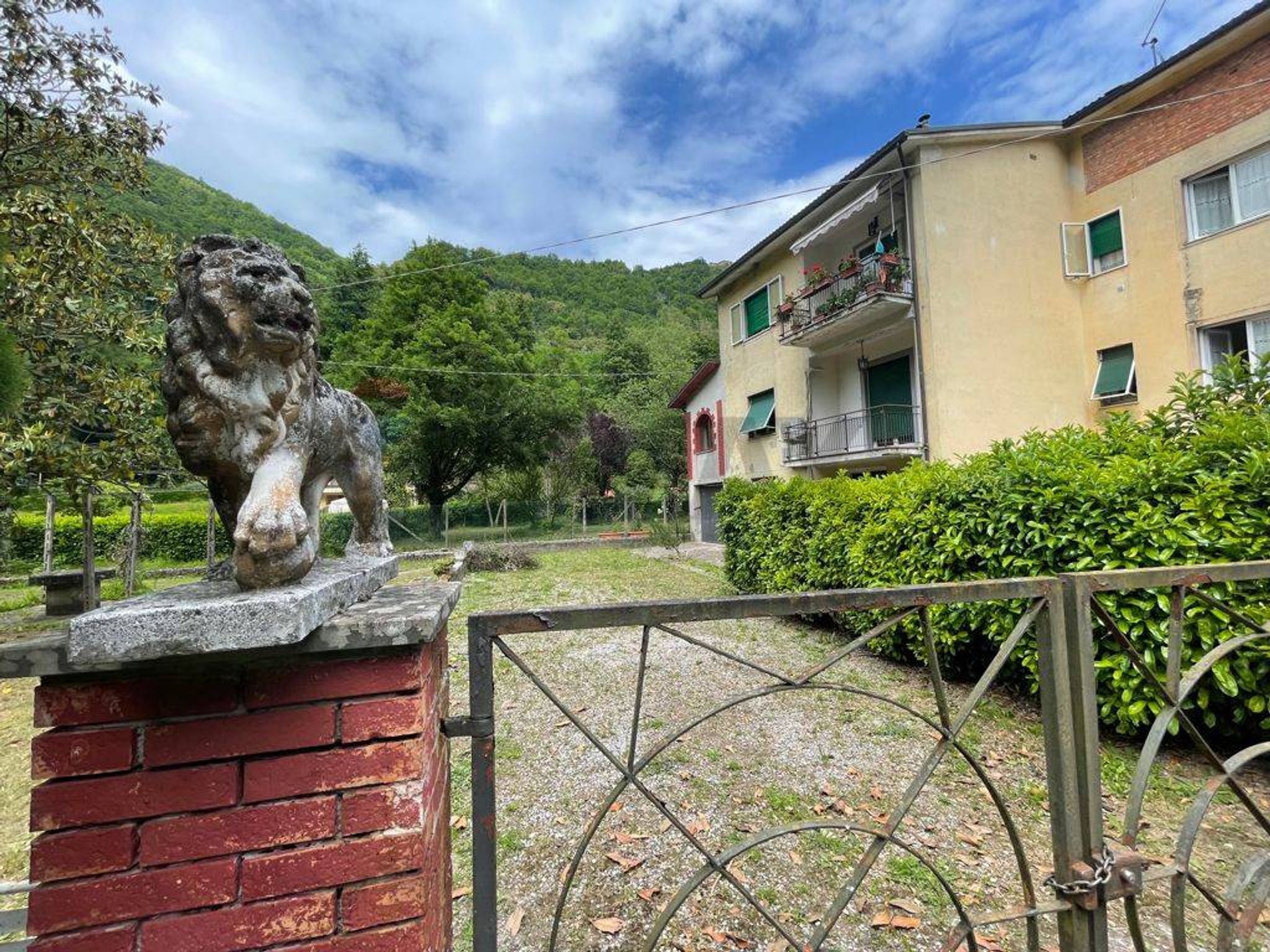 Edificio all'aperto