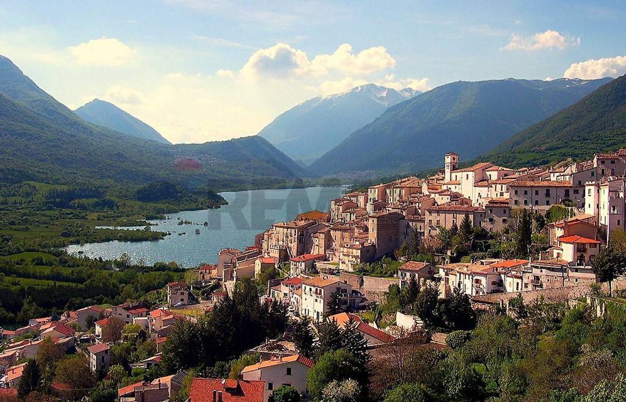 Vista delle montagne