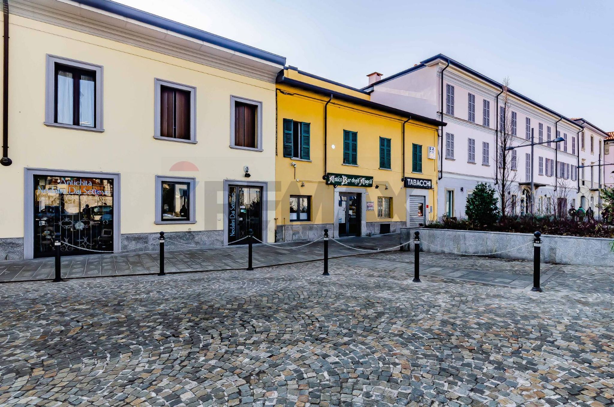 Edificio all'aperto