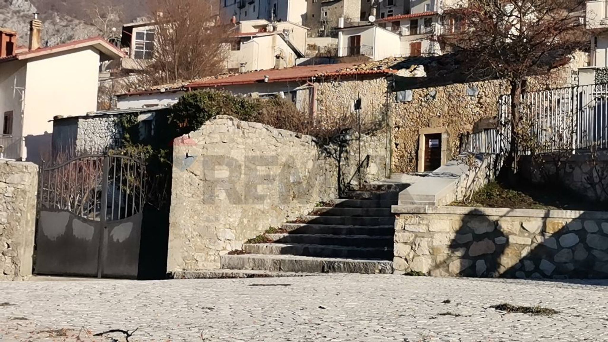 Edificio all'aperto