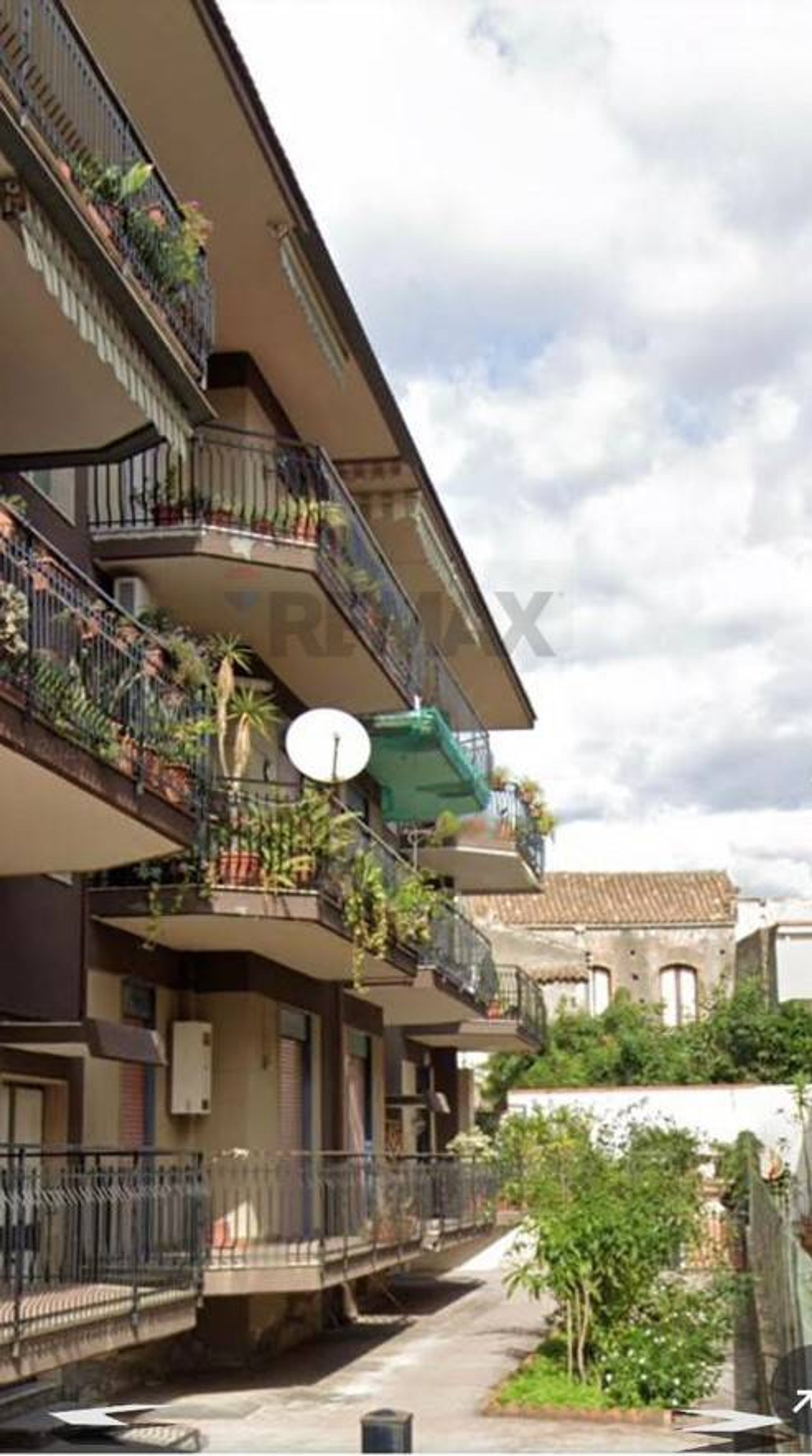 Edificio all'aperto