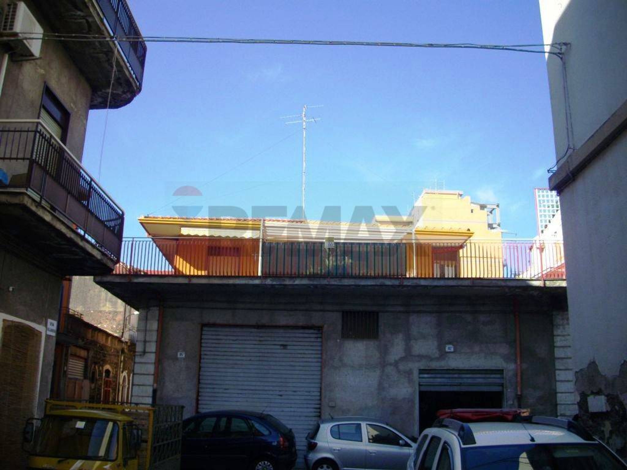 Edificio all'aperto