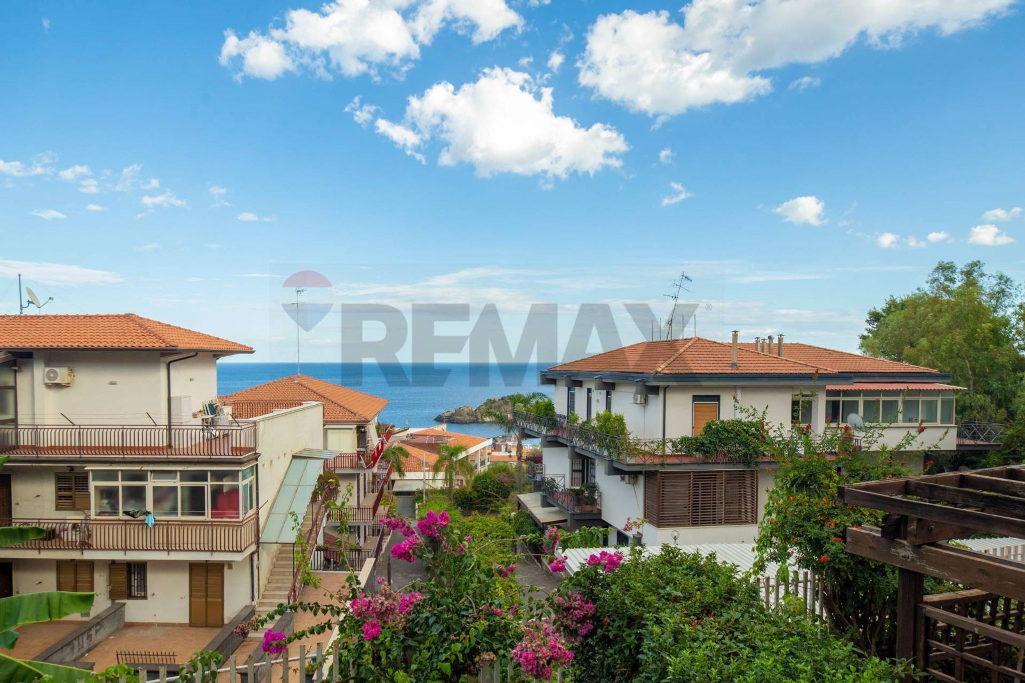 Immobile a Aci Castello