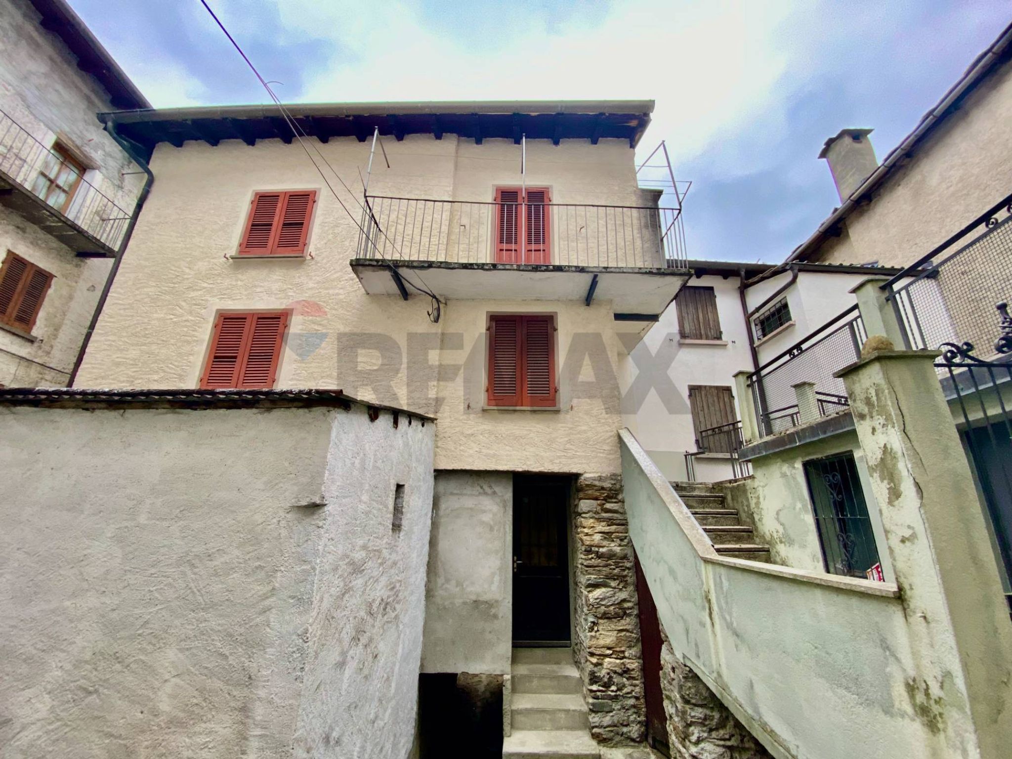 Property in Gurro