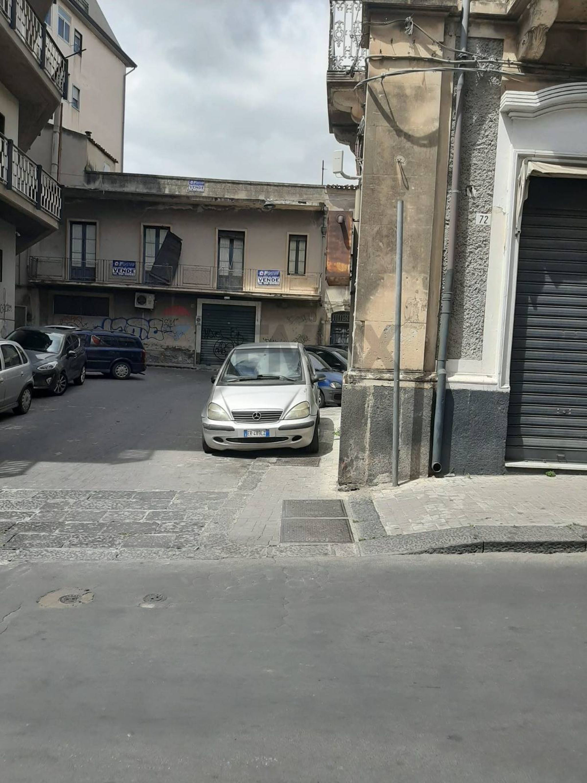 Edificio all'aperto