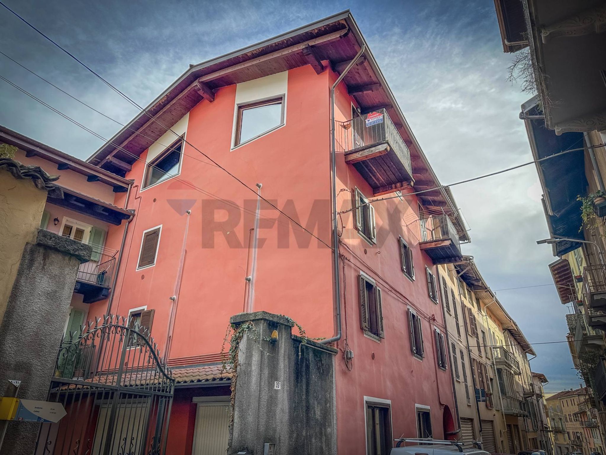 Edificio all'aperto
