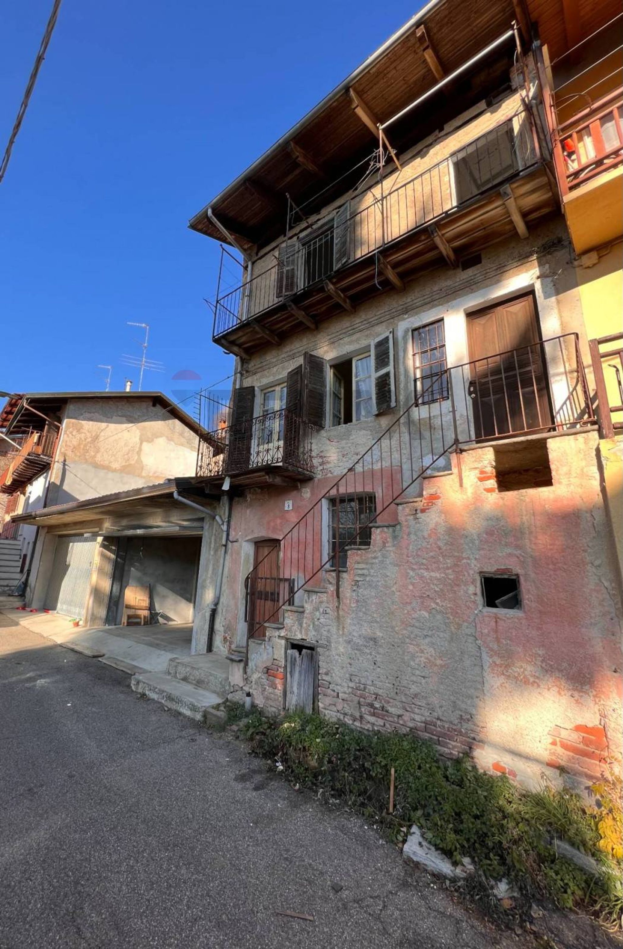 Edificio all'aperto