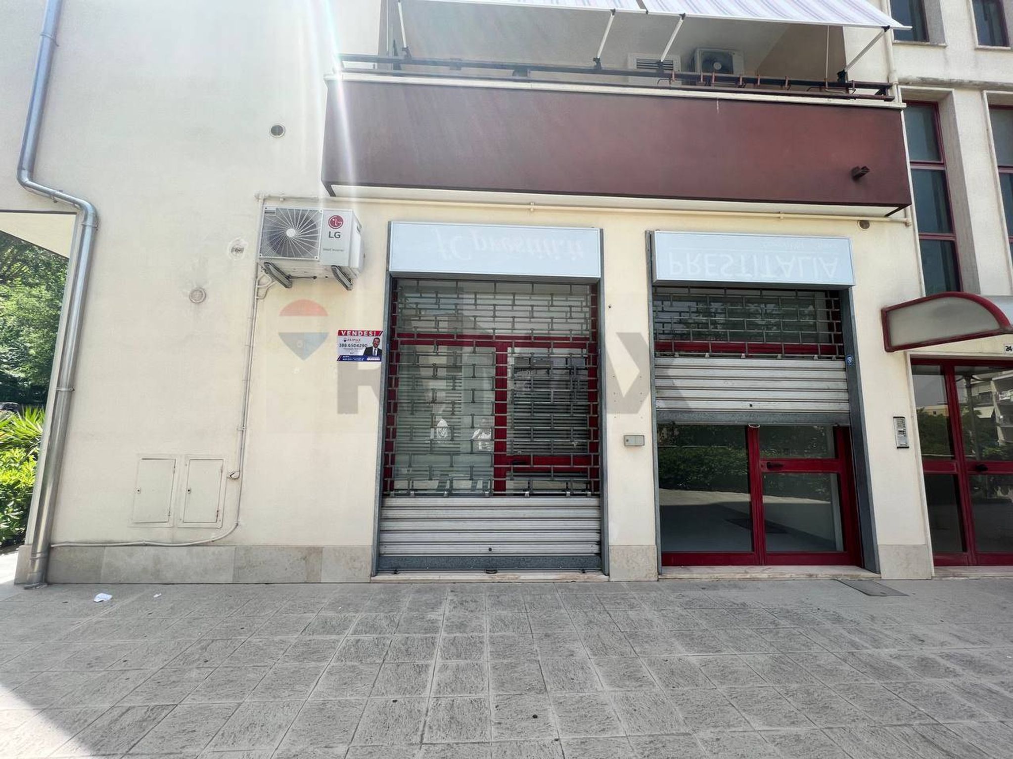 Edificio all'aperto