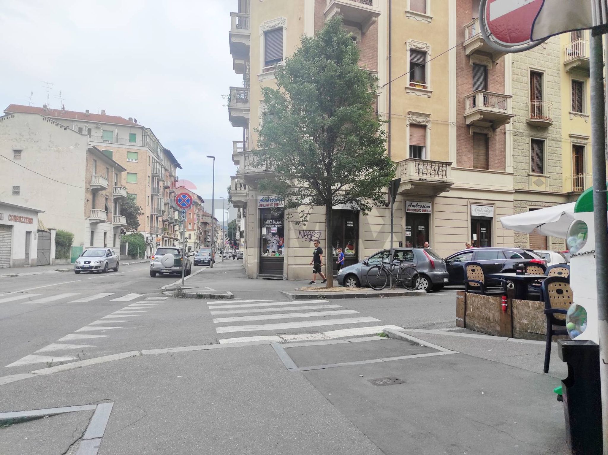 Edificio all'aperto