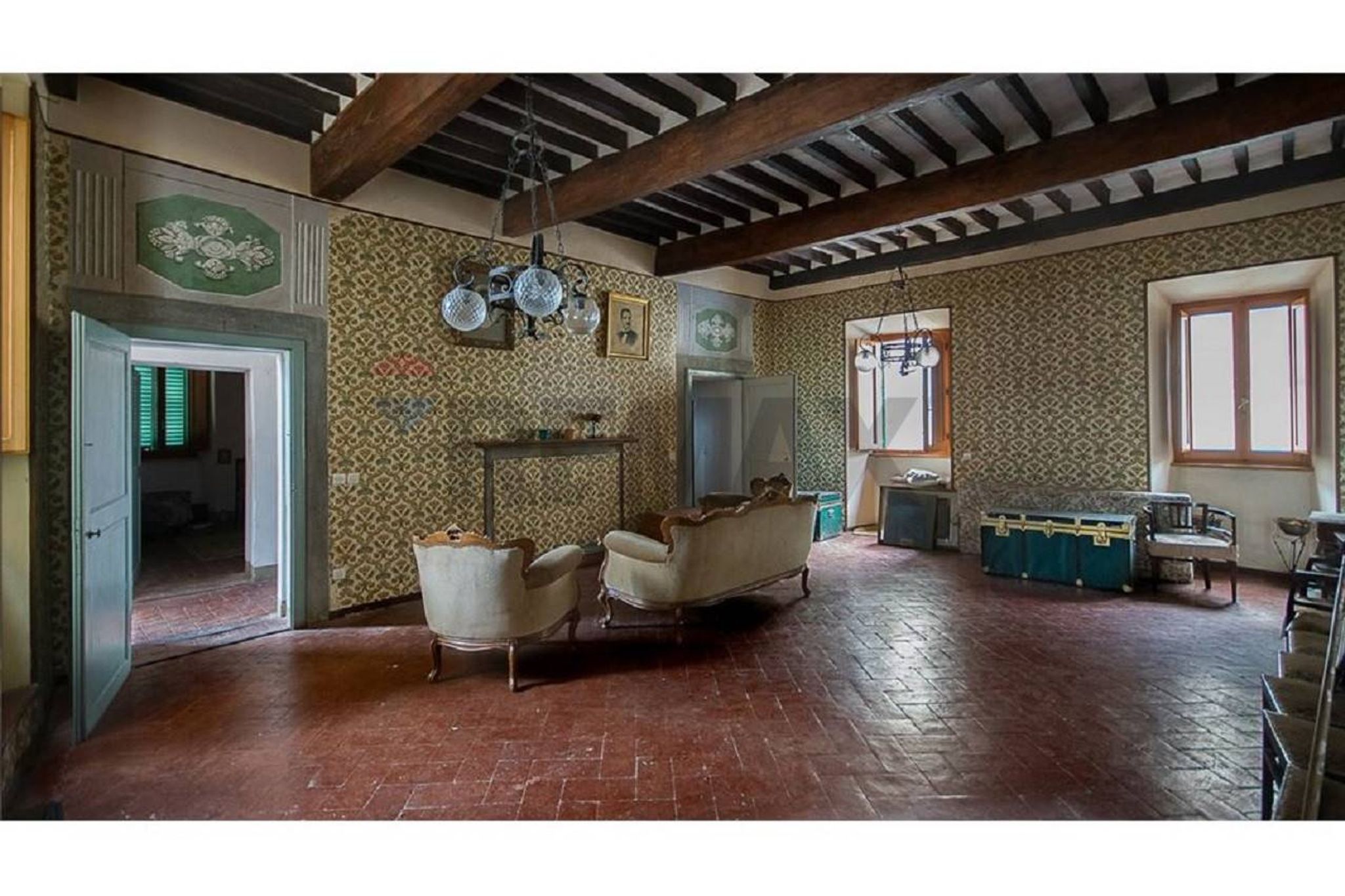 Property in Massa e Cozzile