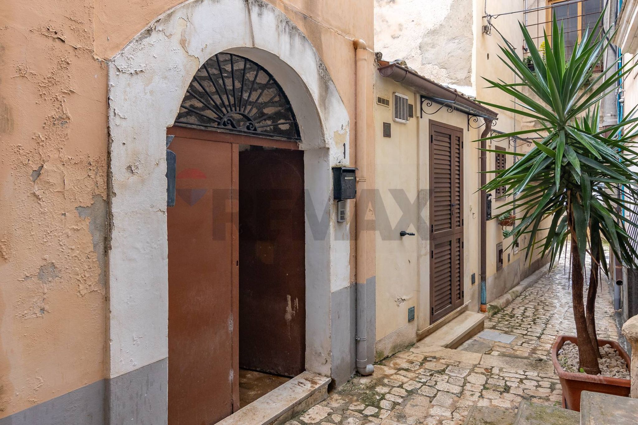 Edificio all'aperto