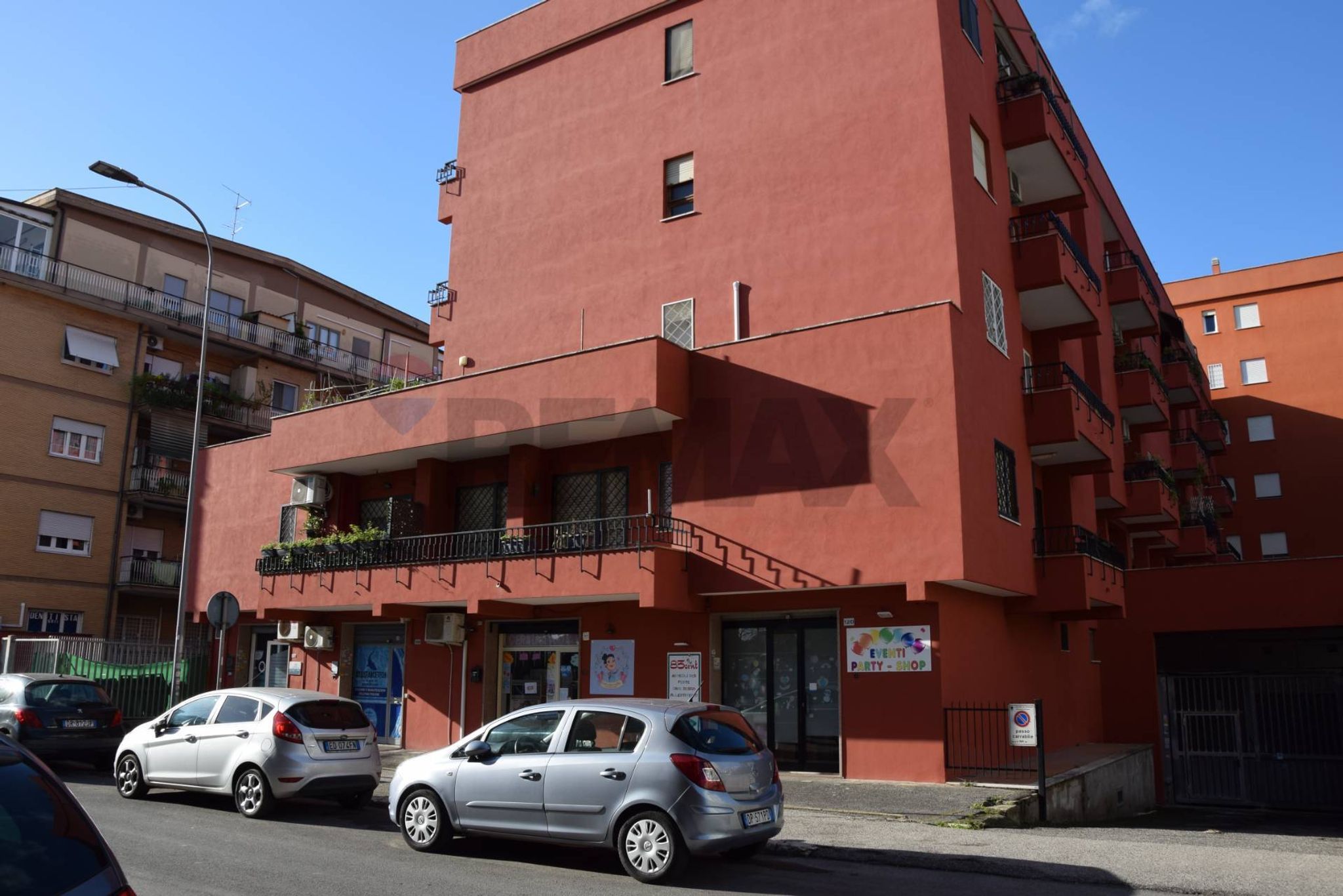 Edificio all'aperto