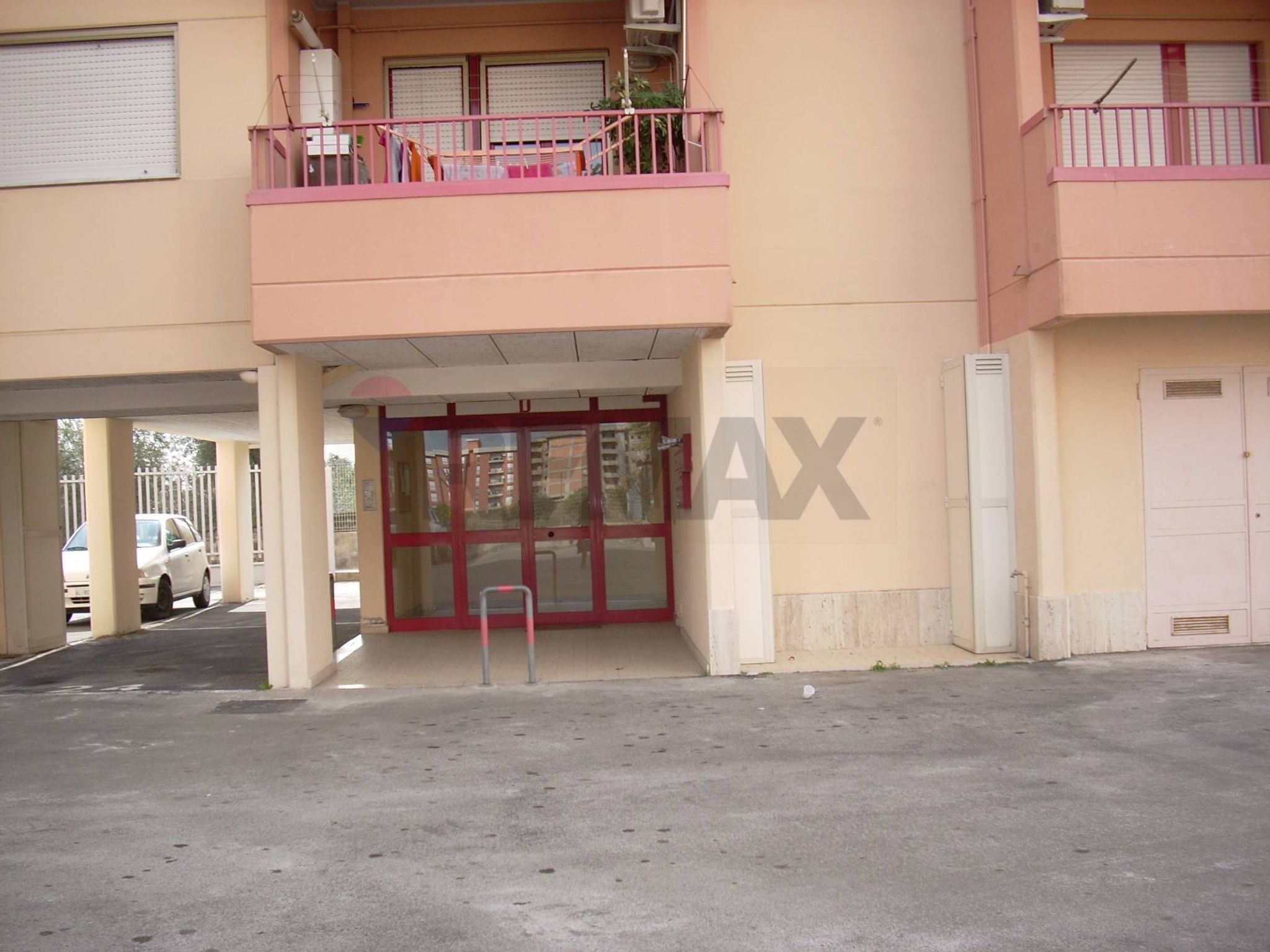 Edificio all'aperto