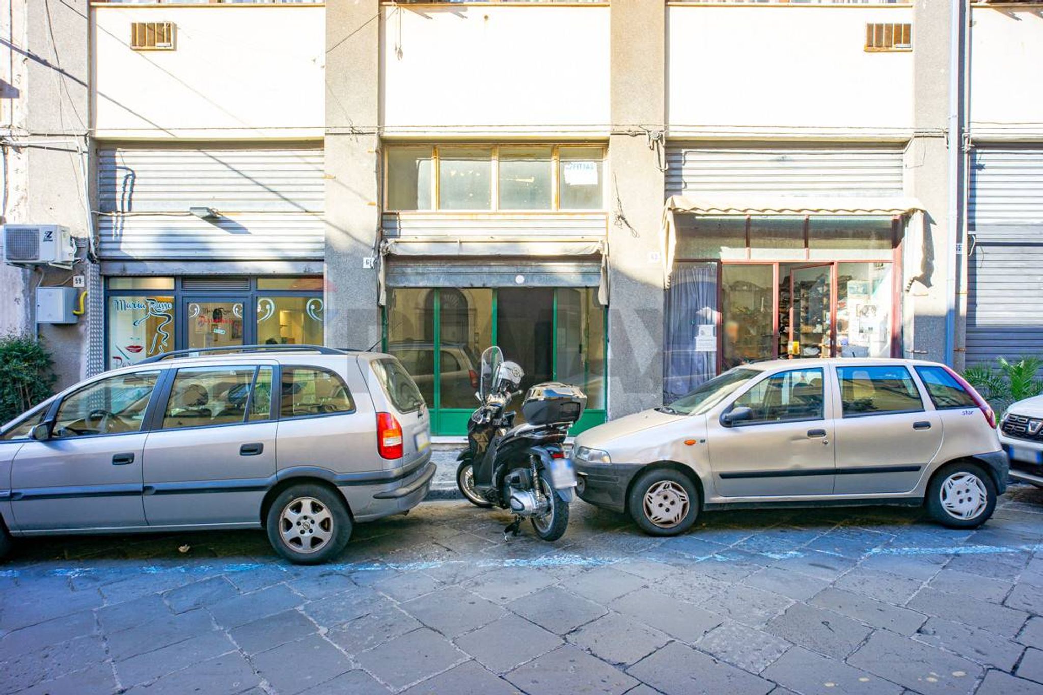 Immobile a Acireale