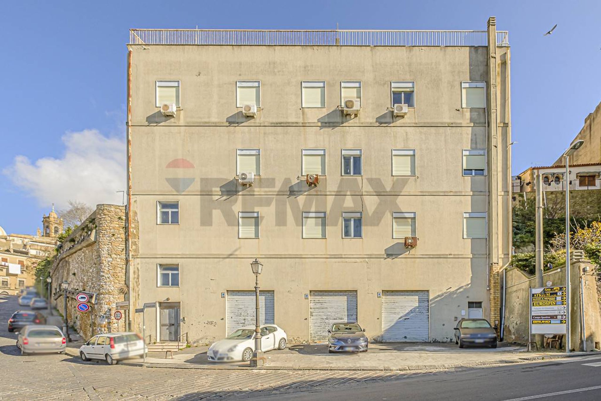 Edificio all'aperto