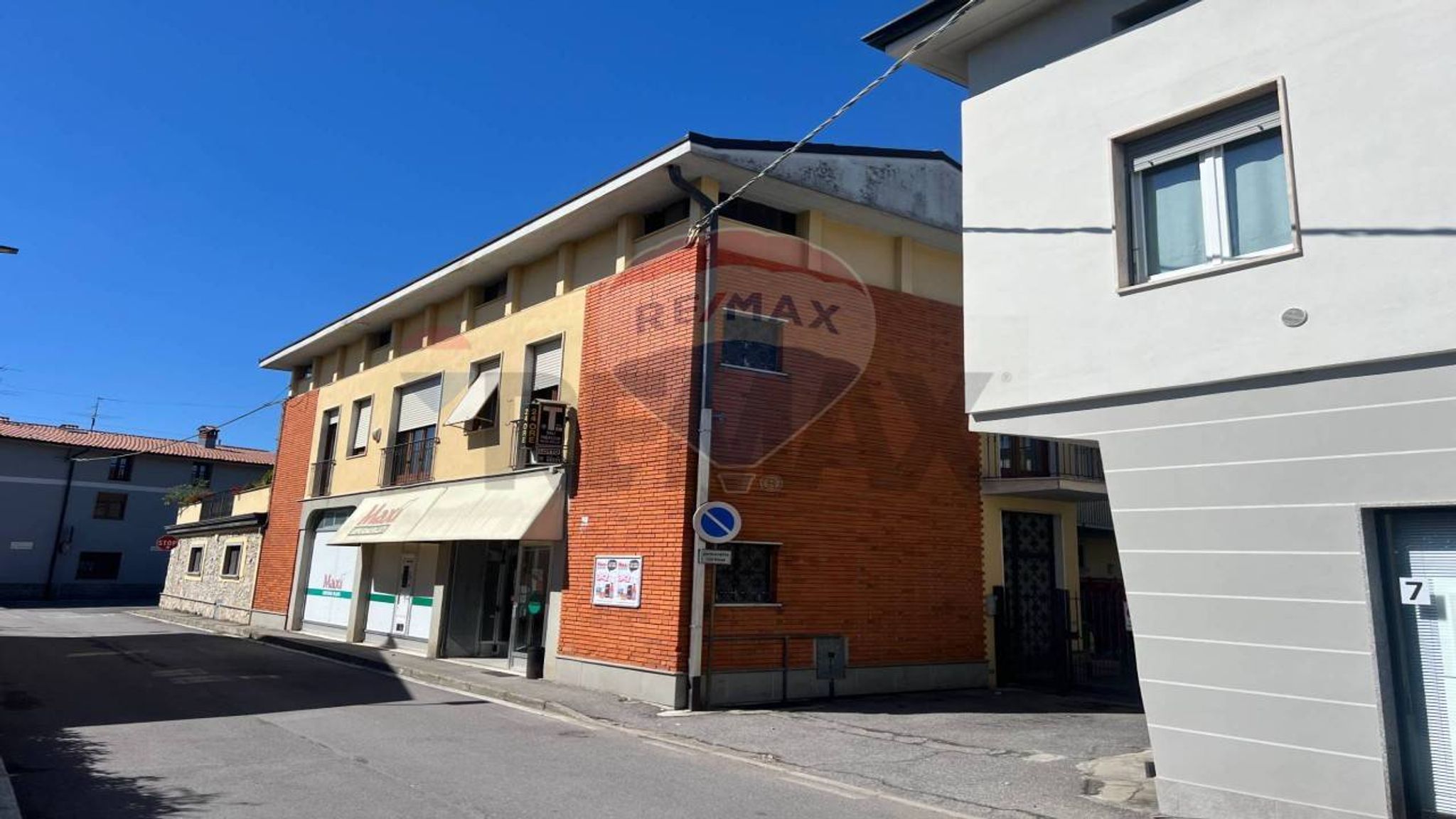 Edificio all'aperto