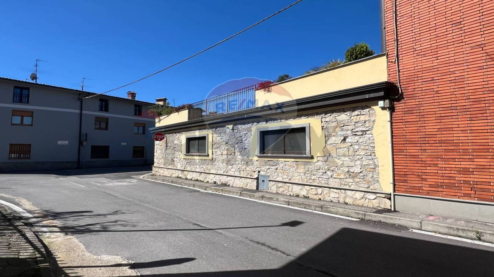 Edificio all'aperto