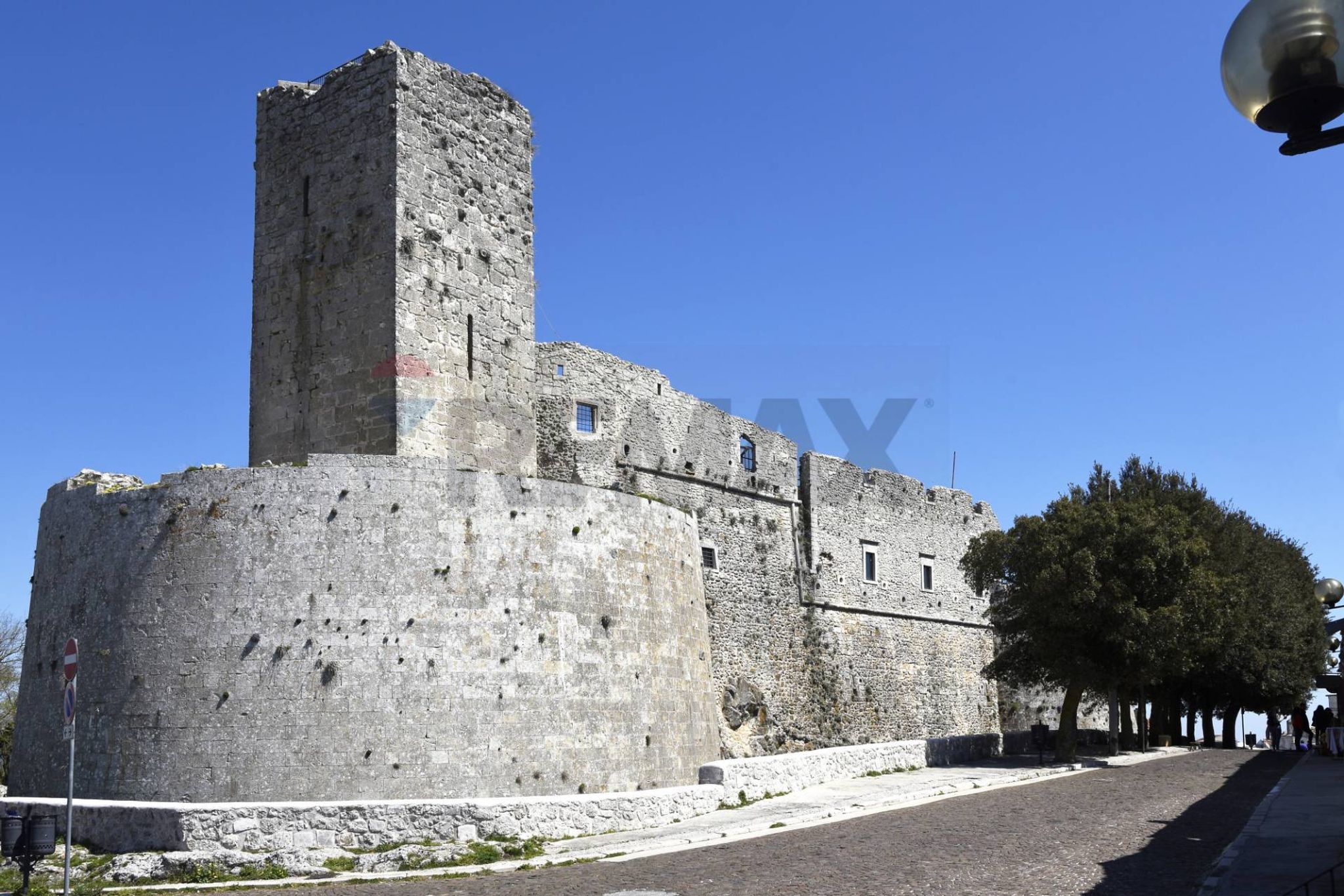 Edificio all'aperto