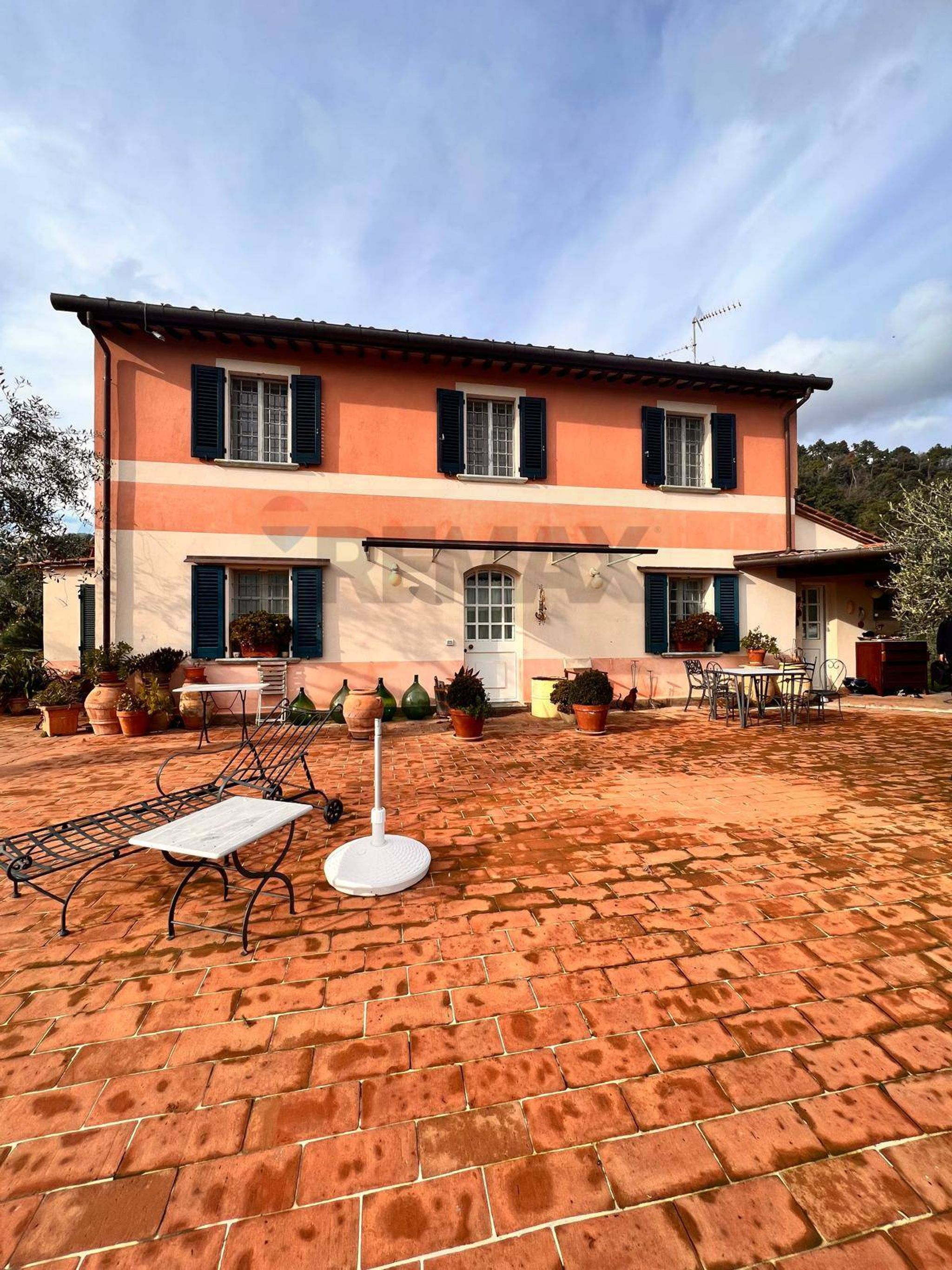 Casa all'aperto