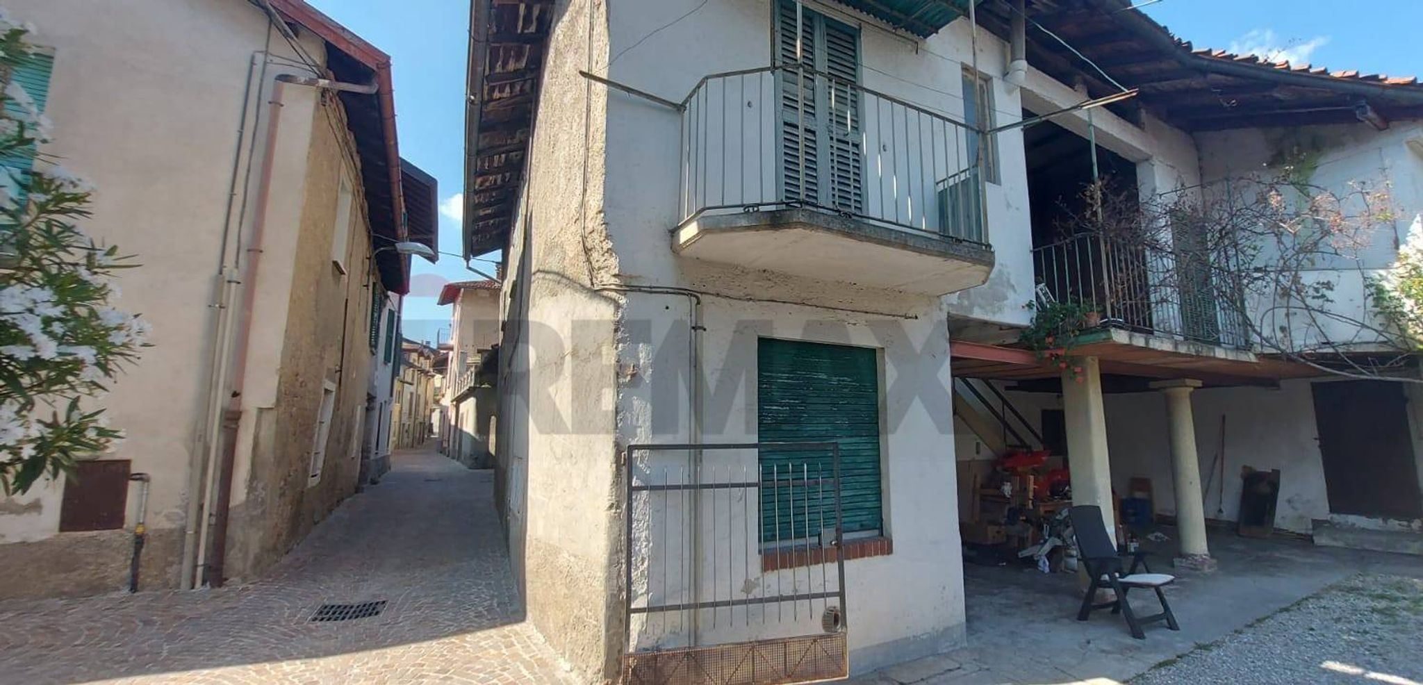 Edificio all'aperto