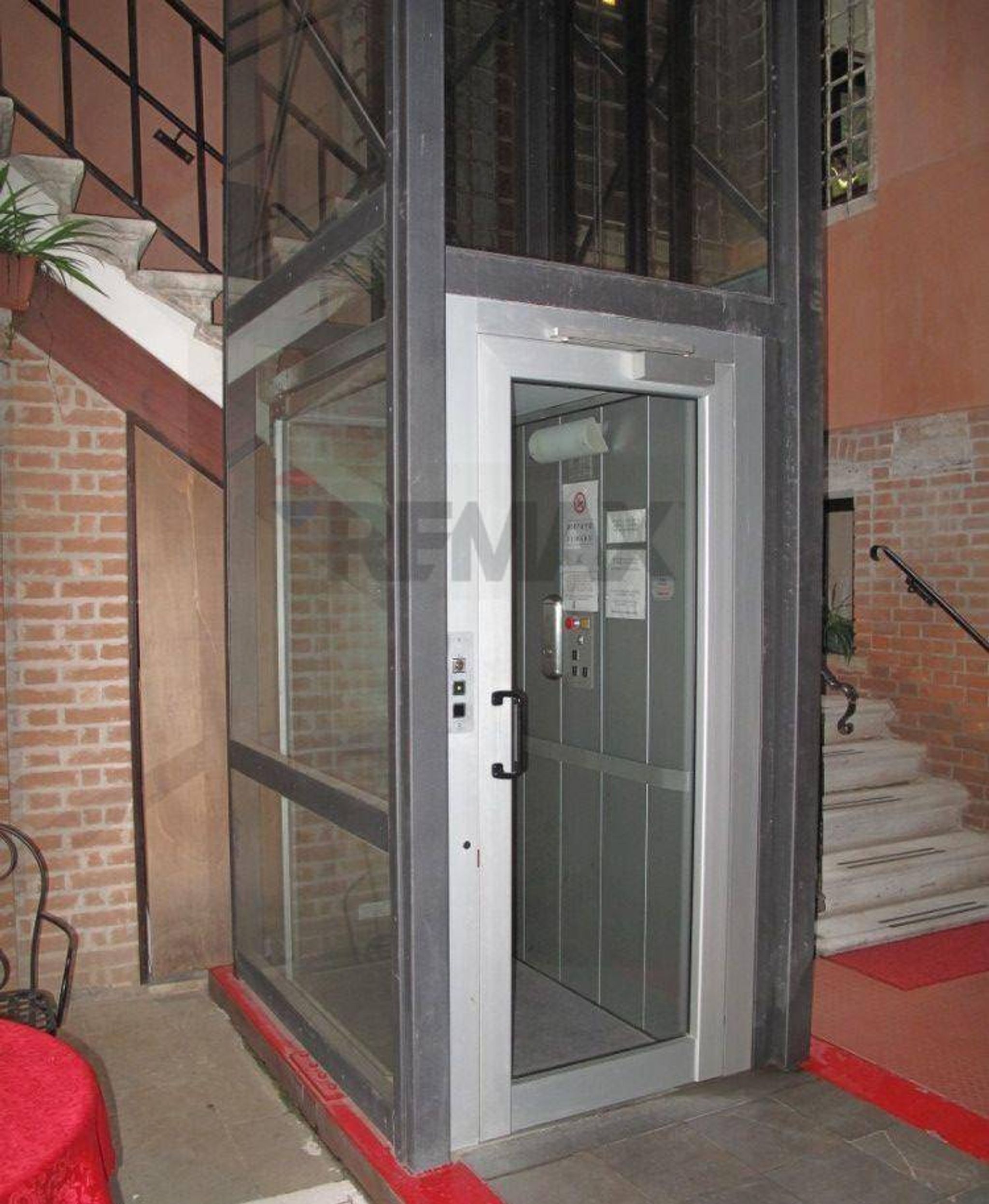 Edificio all'aperto