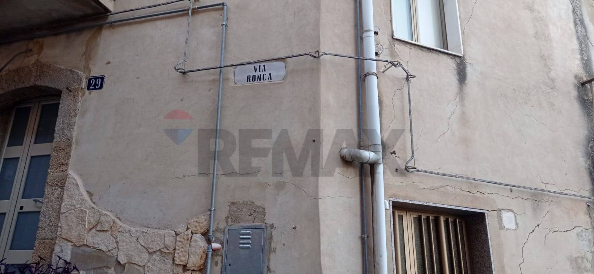Edificio all'aperto