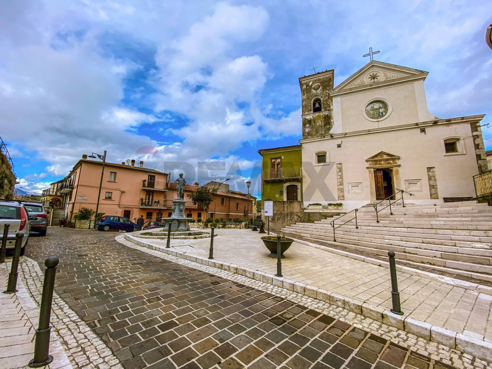 Edificio all'aperto