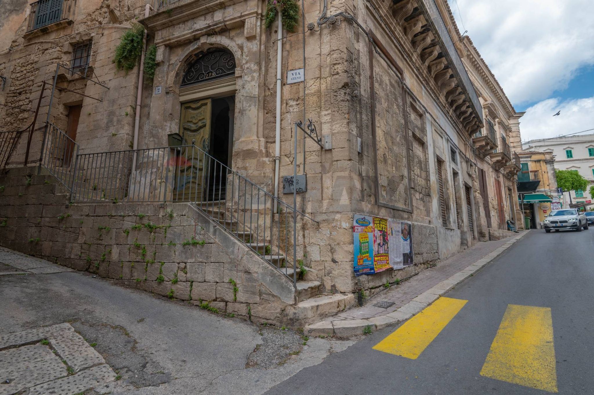 Edificio all'aperto