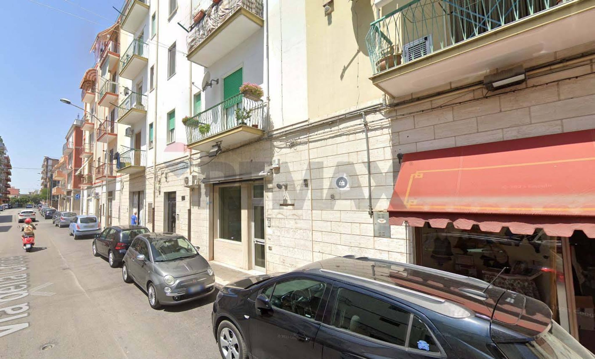 Edificio all'aperto