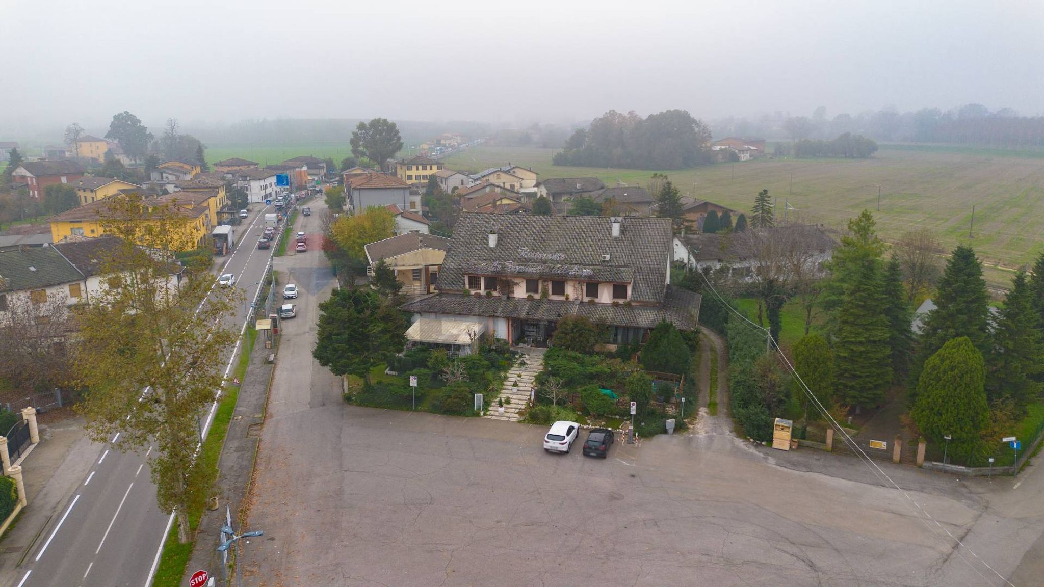 Edificio all'aperto