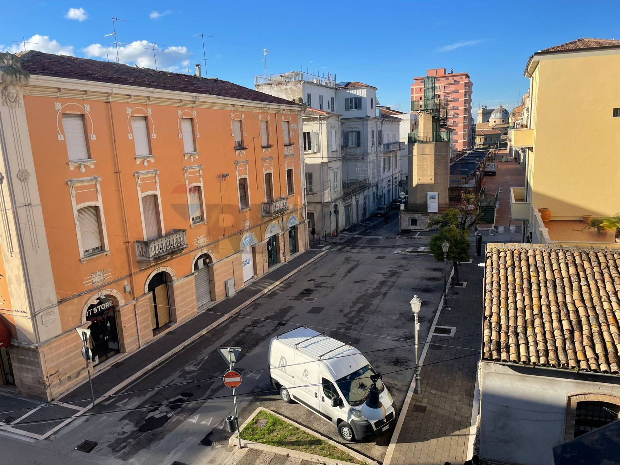 Edificio all'aperto