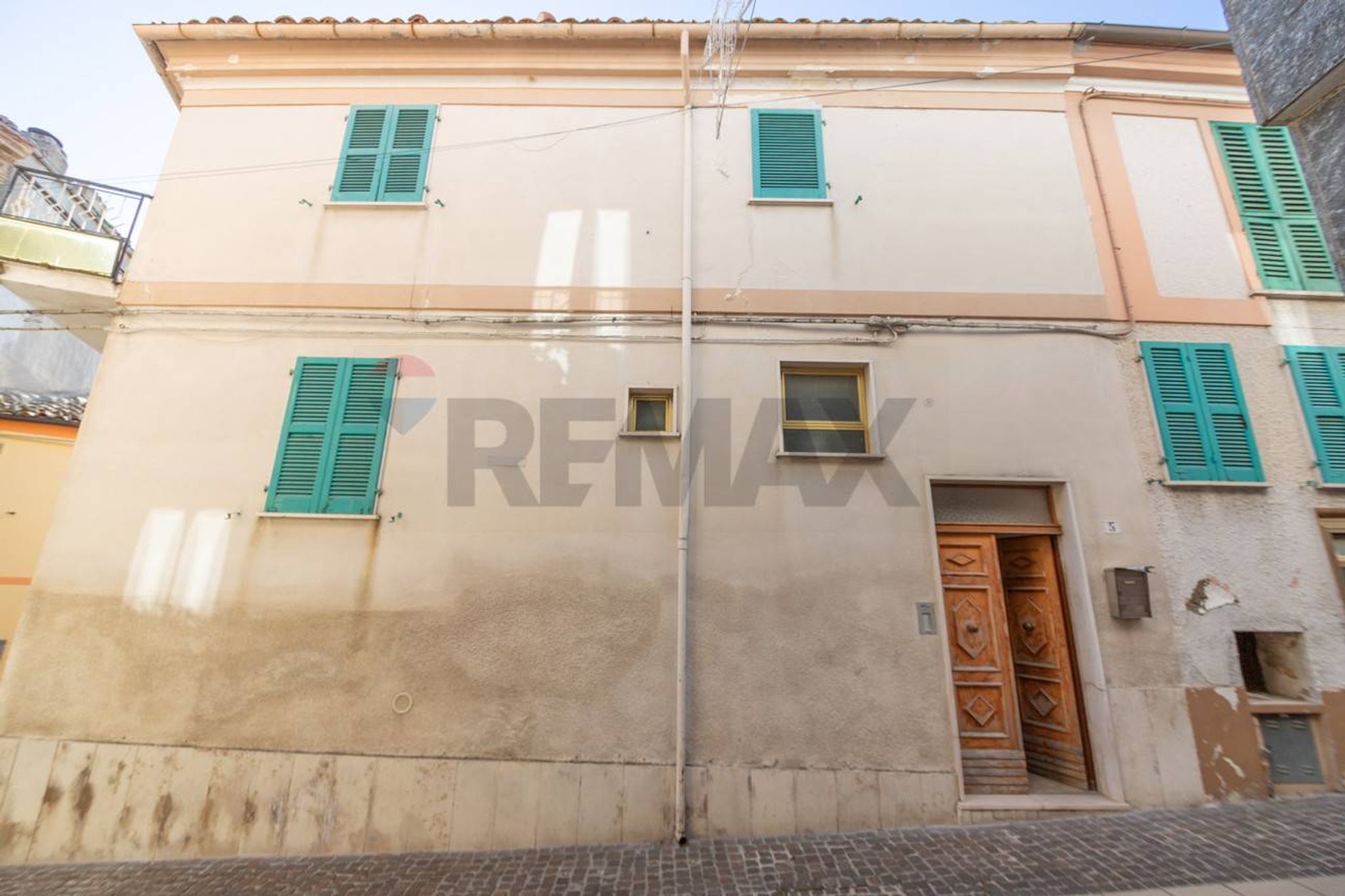 Edificio all'aperto