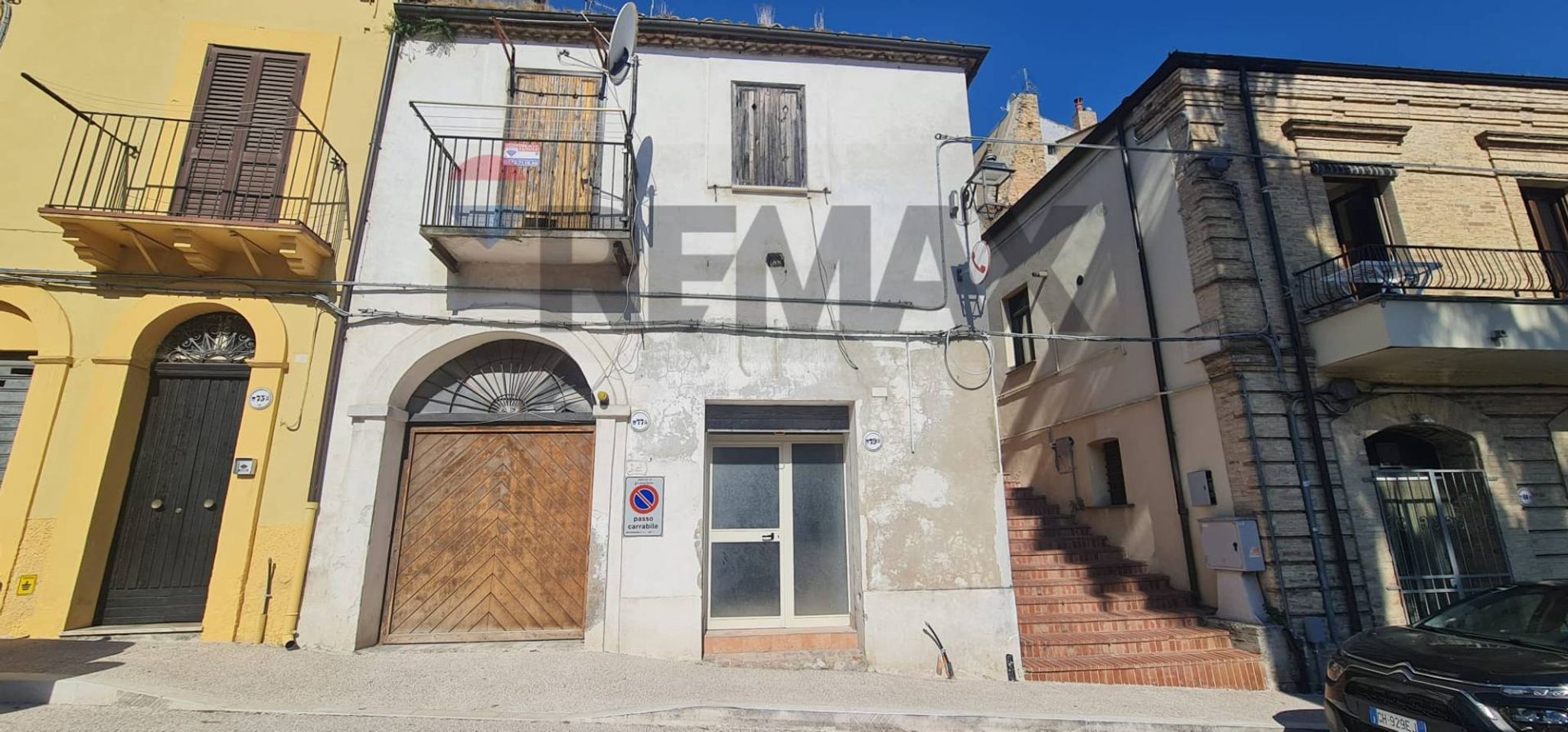 Edificio all'aperto
