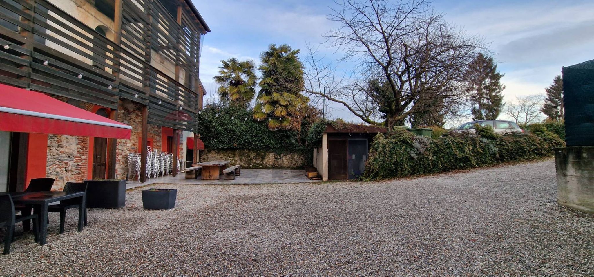 Edificio all'aperto