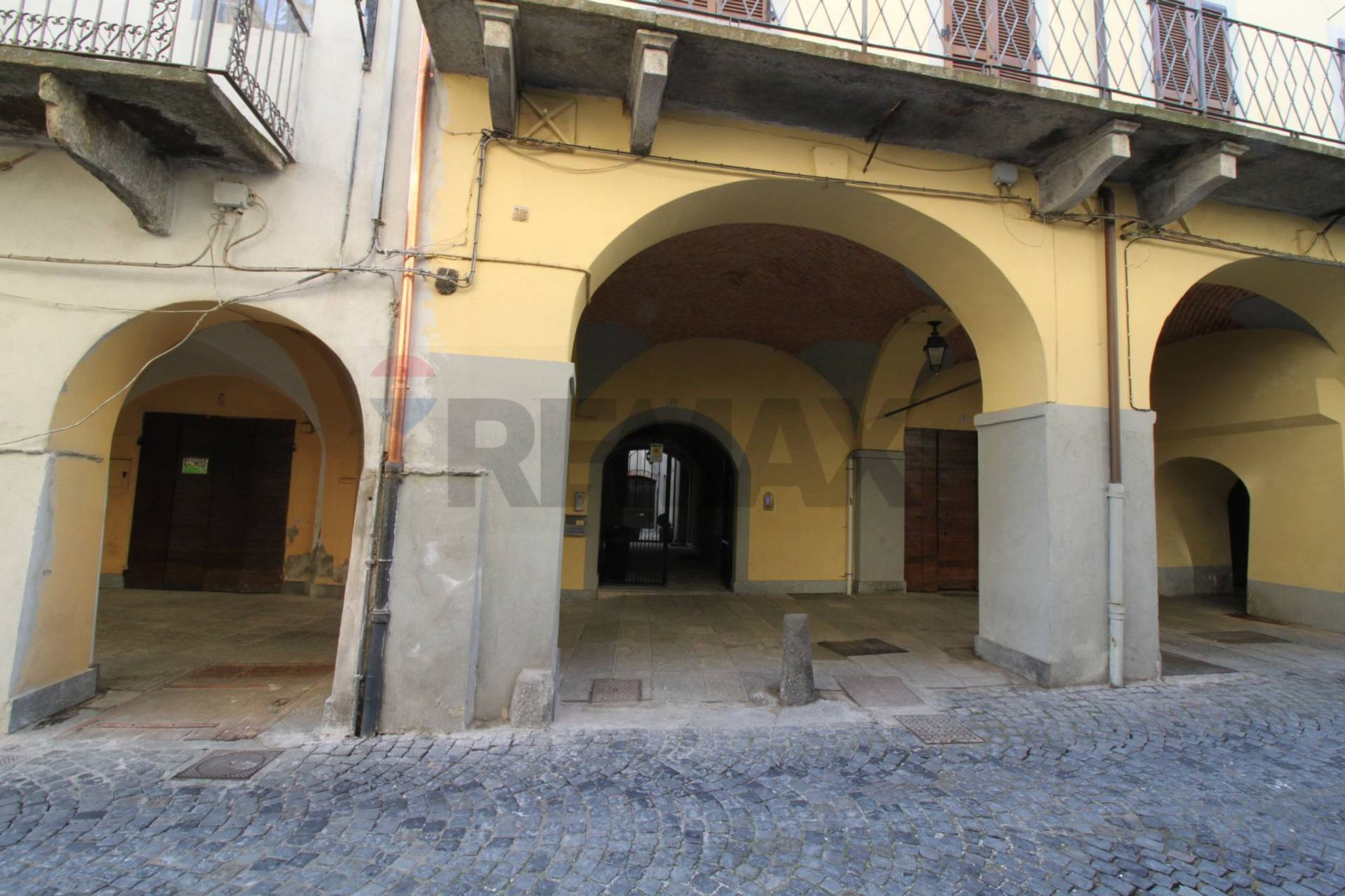 Edificio all'aperto